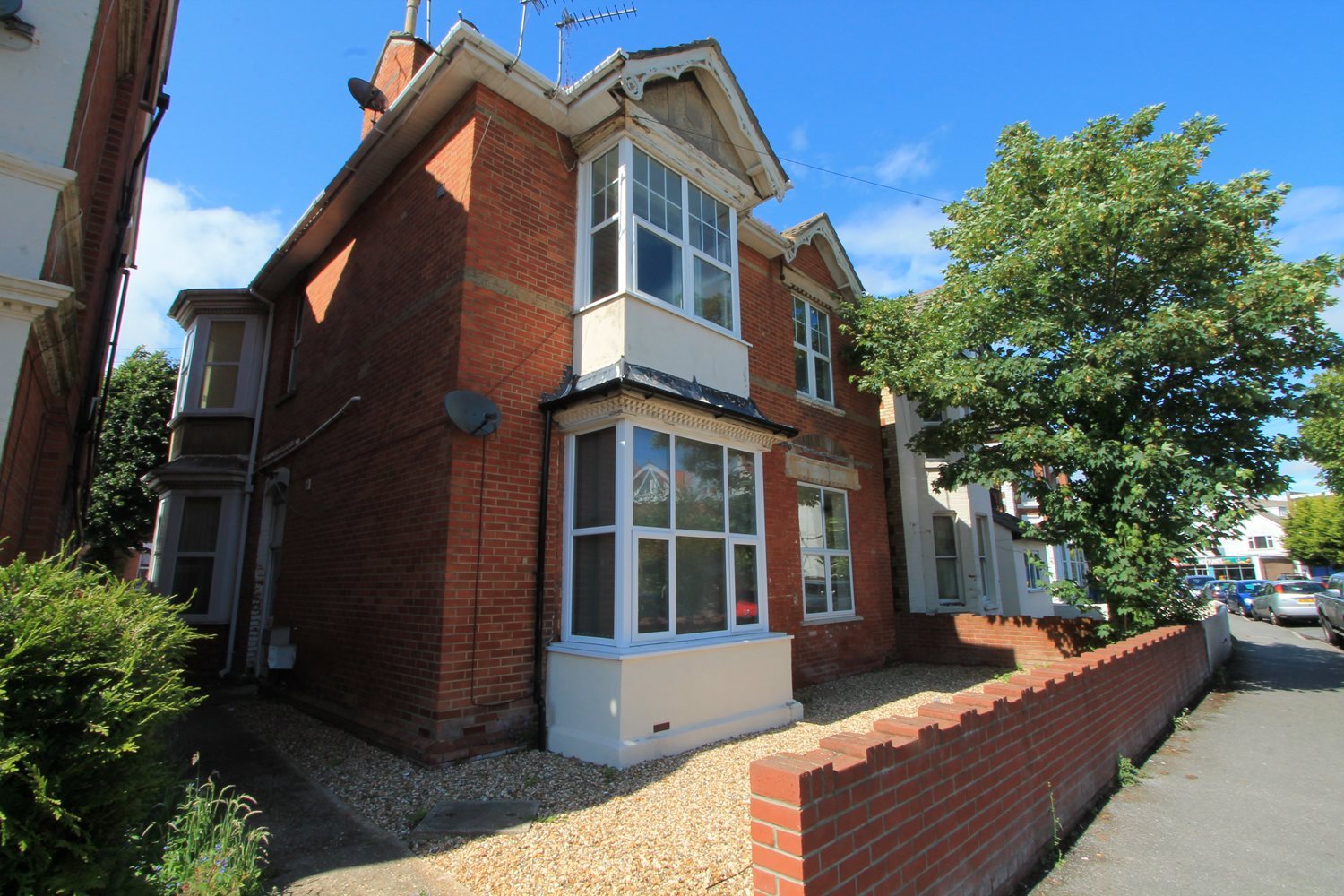 2 bed flat for sale in Cecil Road, Bournemouth  - Property Image 6