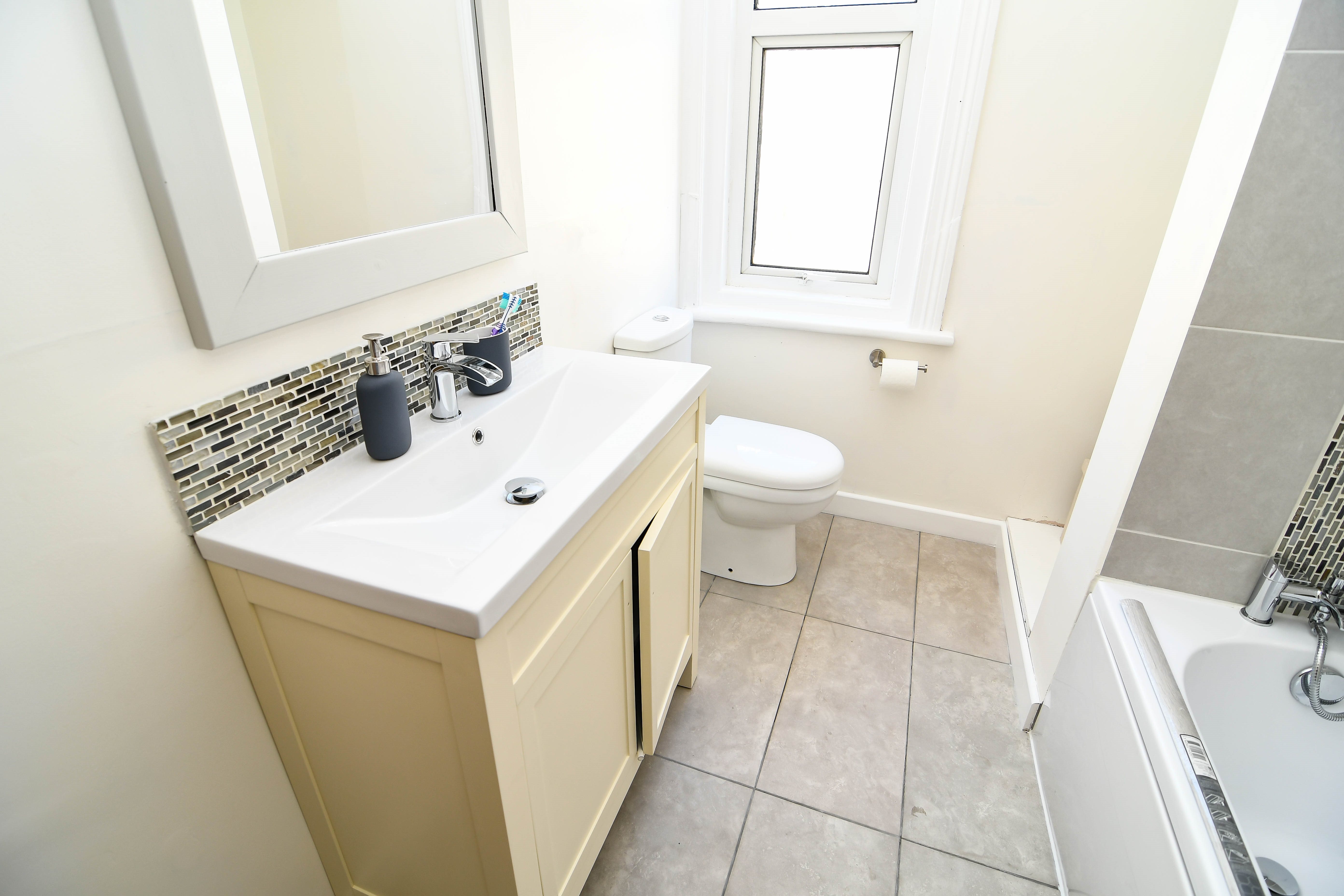 2 bed flat for sale in Florence Road, Bournemouth  - Property Image 8