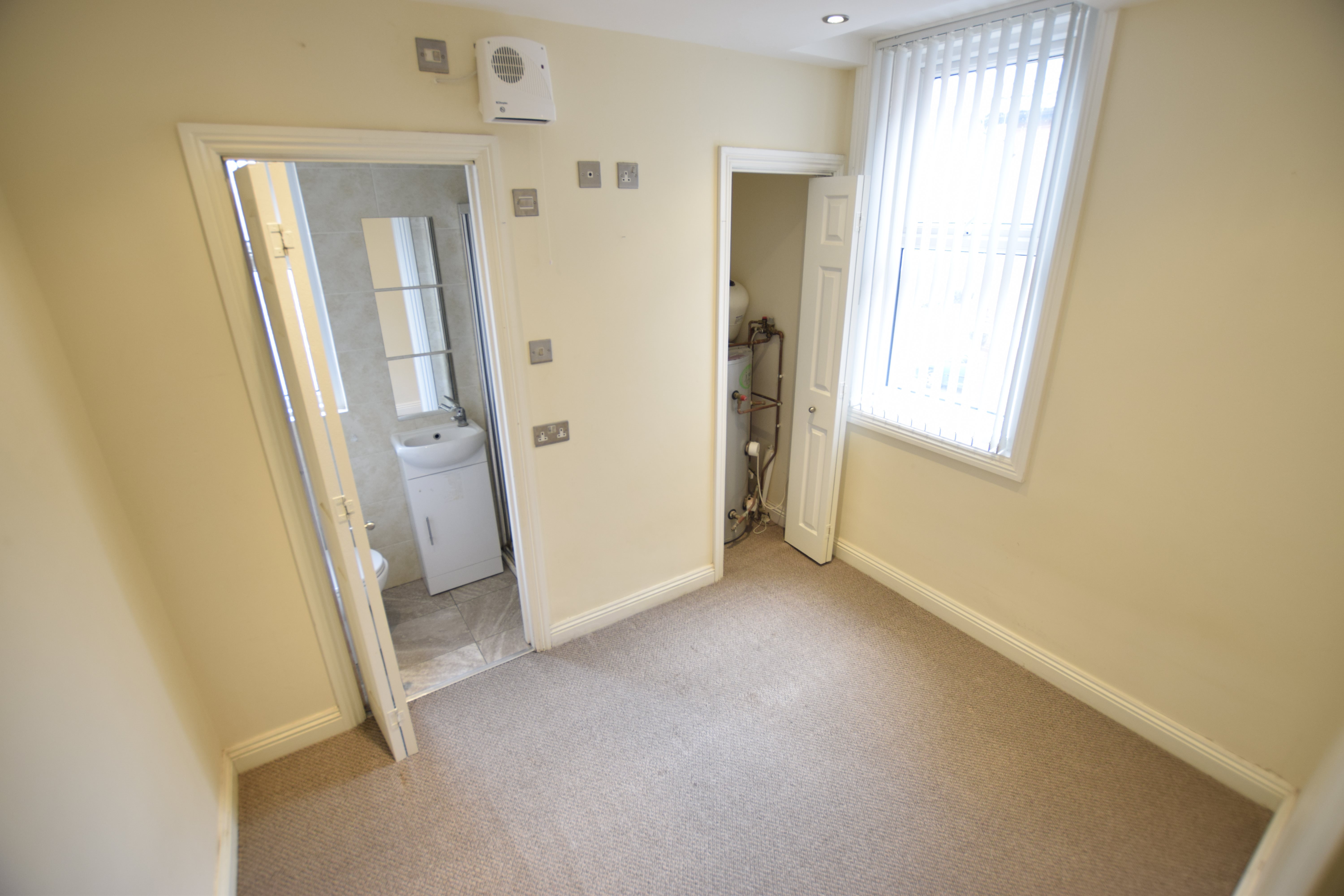 1 bed flat for sale in Cecil Road, Bournemouth  - Property Image 4