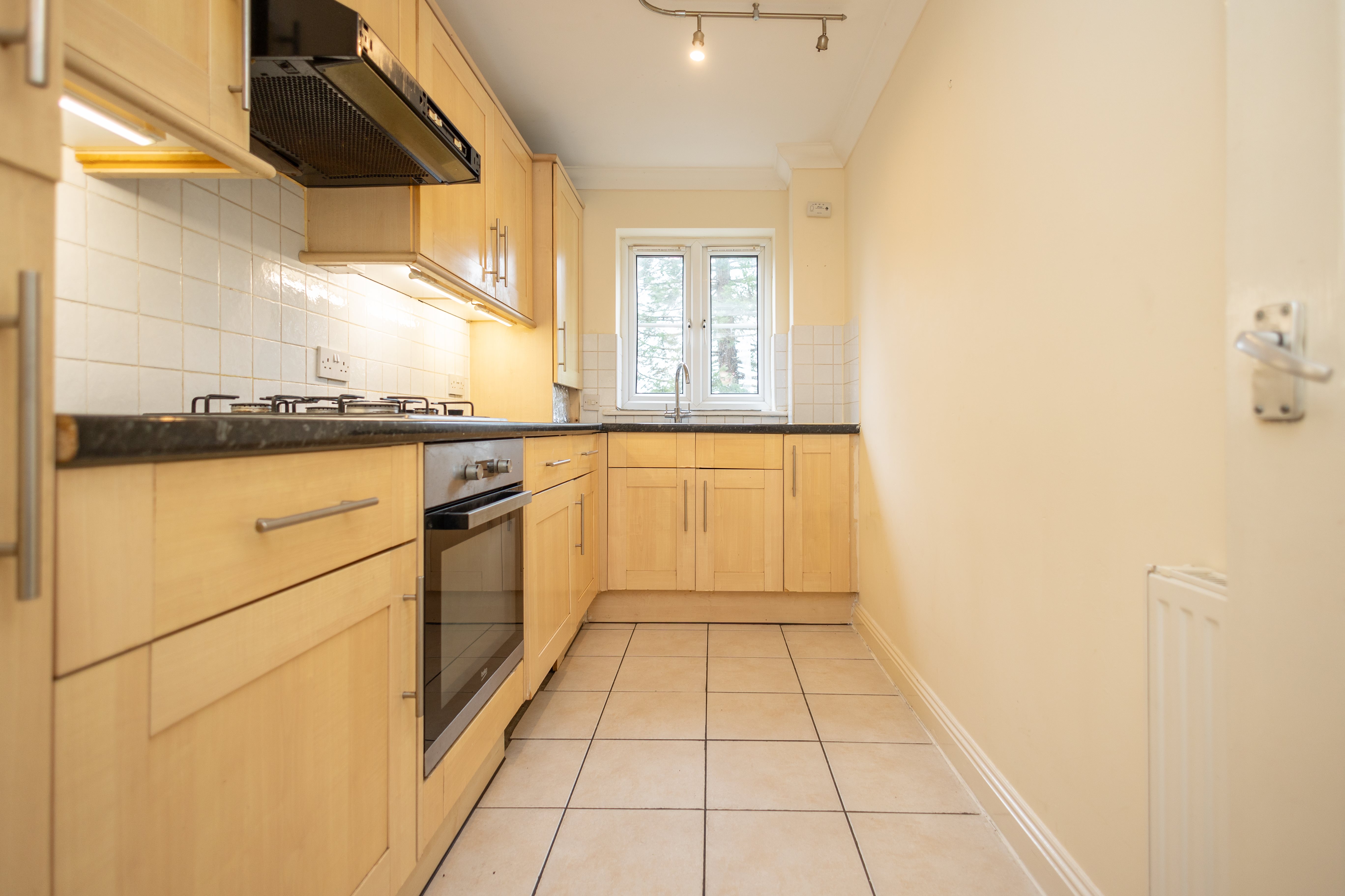 2 bed flat for sale in Norwich Avenue West, Westbourne, BH2 5
