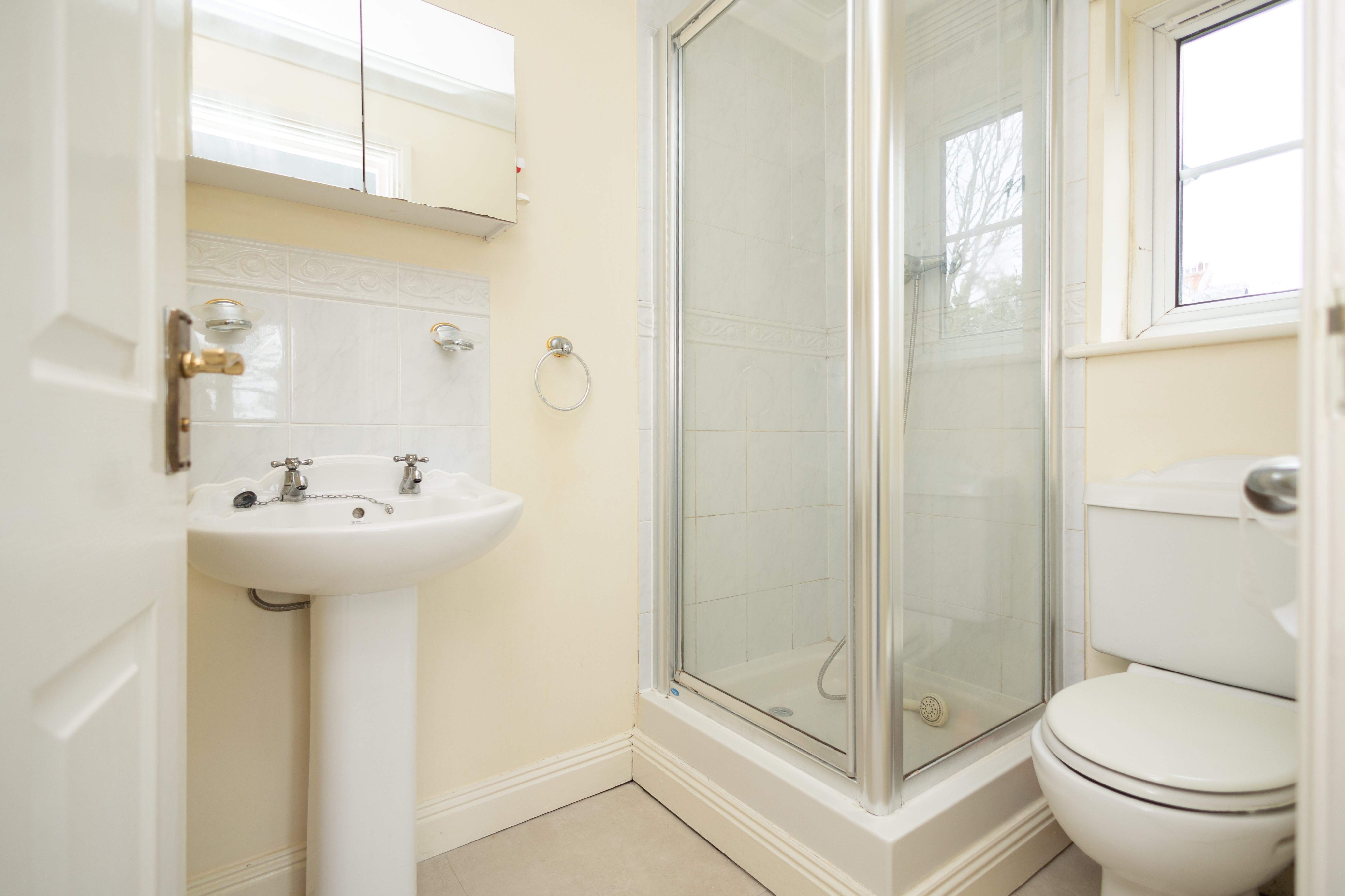 2 bed flat for sale in Norwich Avenue West, Westbourne, BH2  - Property Image 7