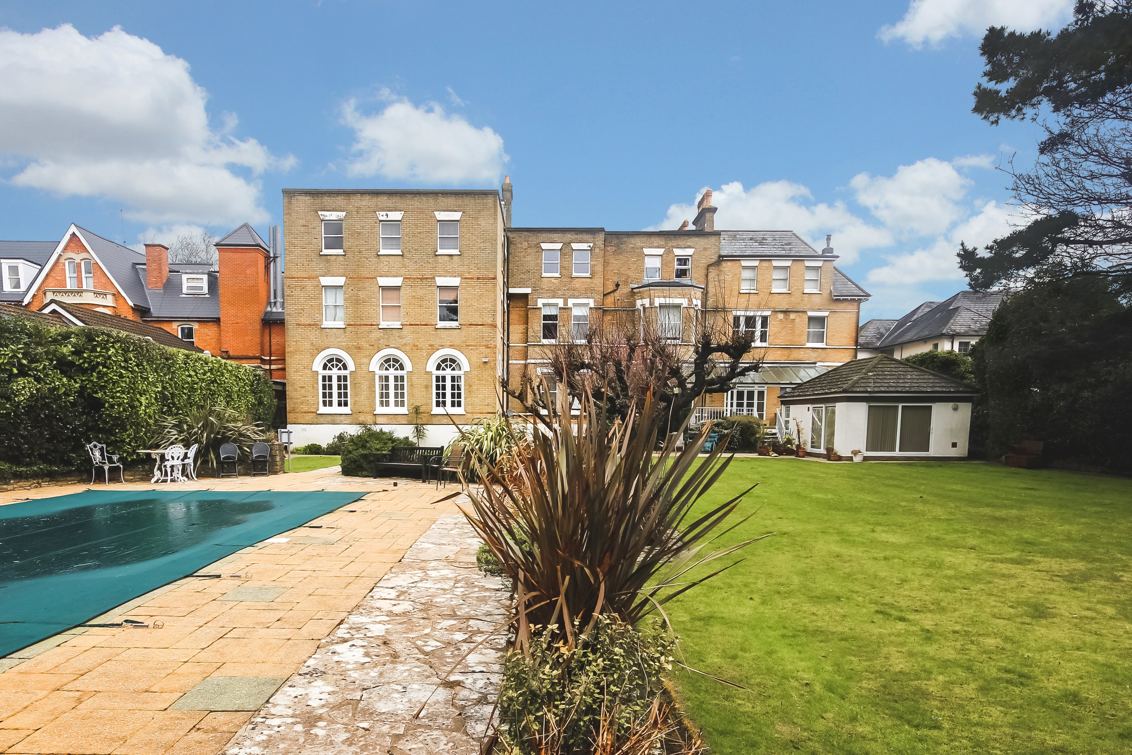 1 bed flat for sale in Poole Road, Bournemouth, BH2 