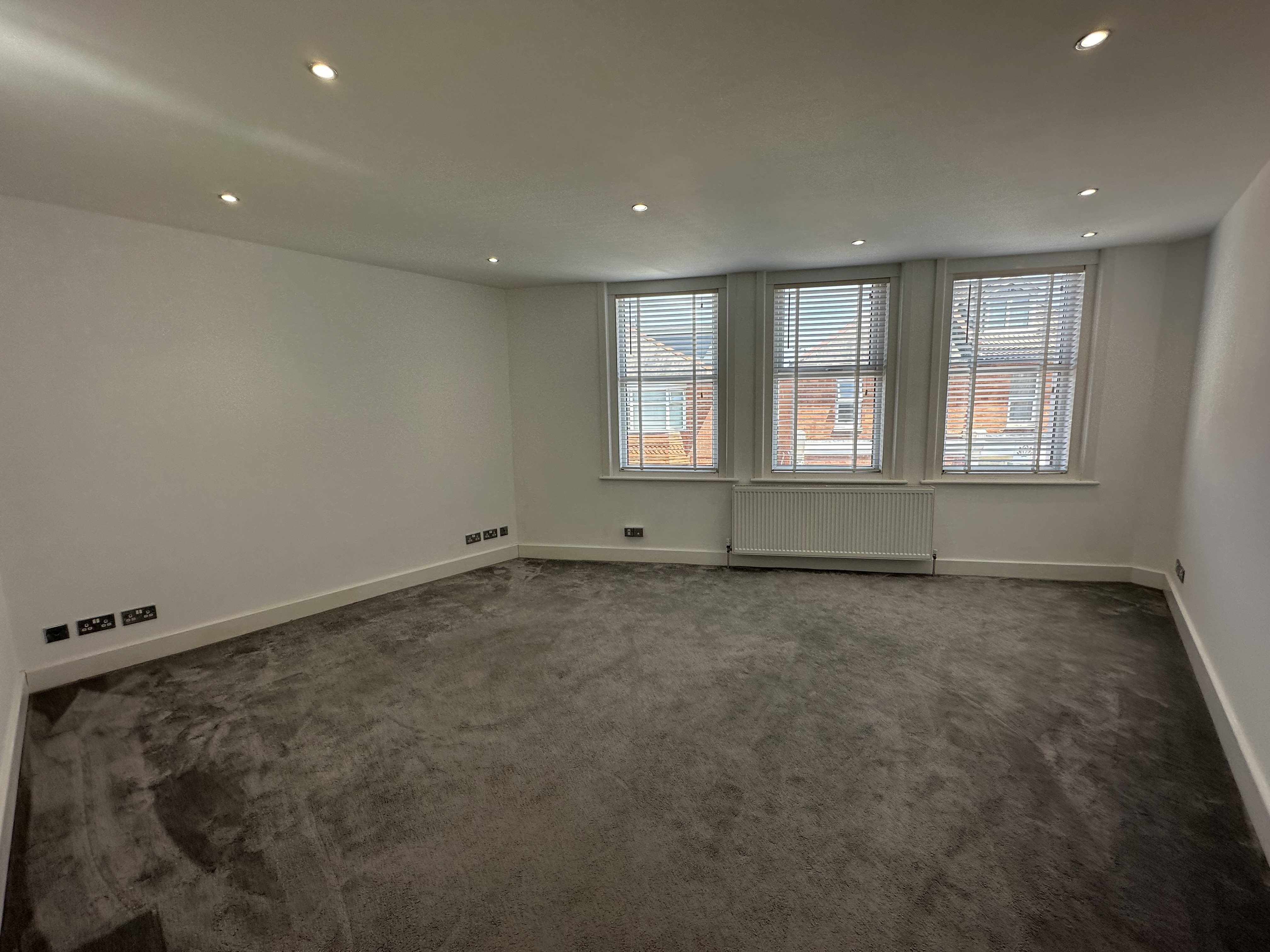 1 bed flat for sale in Clarence Park Road, Pokesdown, BH7 4