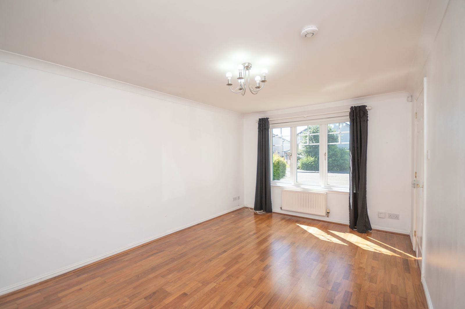 4 bed detached house for sale in Grainger Way, Motherwell, ML1 3GY  - Property Image 8