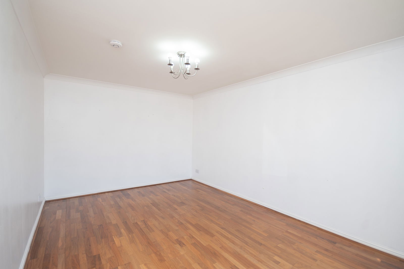 4 bed detached house for sale in Grainger Way, Motherwell, ML1 3GY  - Property Image 9