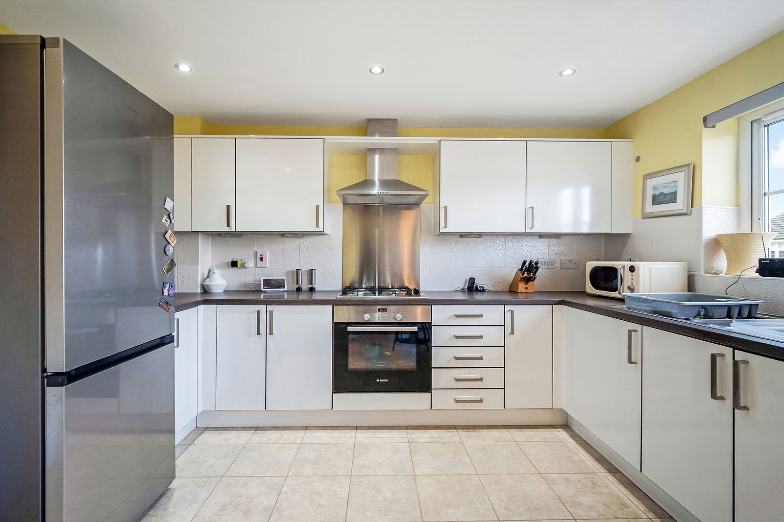 3 bed terraced house for sale in High Barrwood Road, Kilsyth, Glasgow, G65 0EE  - Property Image 9
