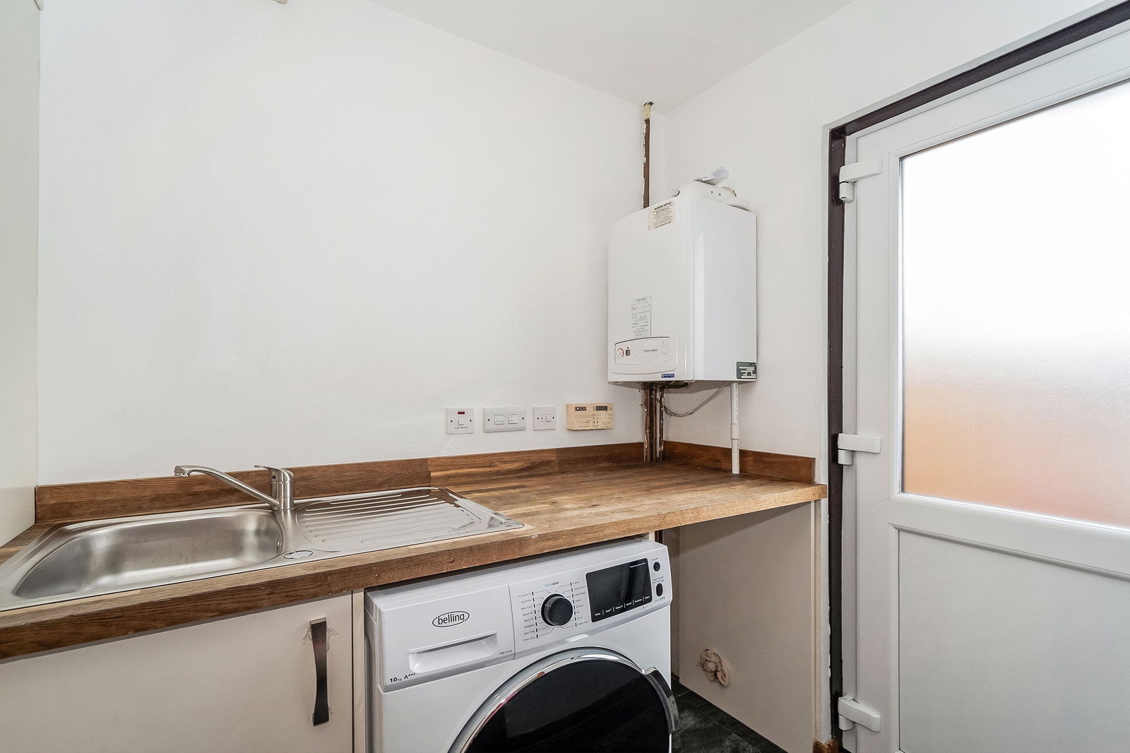 4 bed bungalow for sale in Fairways Avenue, Maddiston, Falkirk, FK2 0NY  - Property Image 5