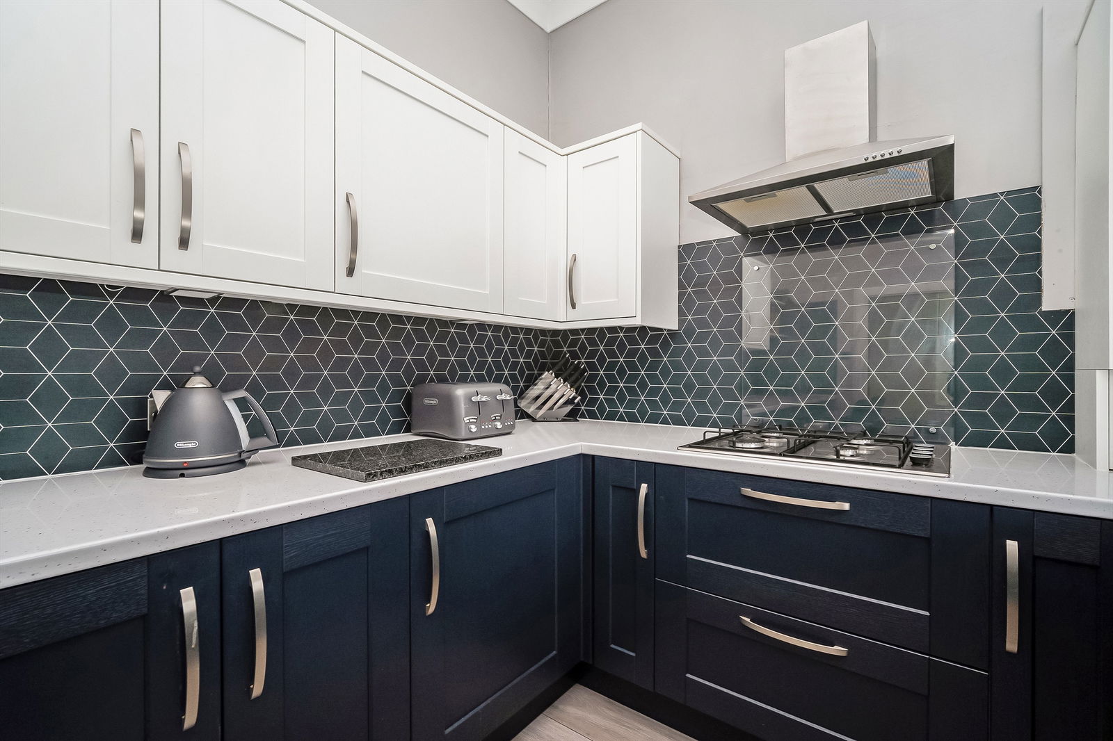 3 bed flat for sale in Pretoria Place, Brightons , Falkirik , FK2 0UF  - Property Image 10