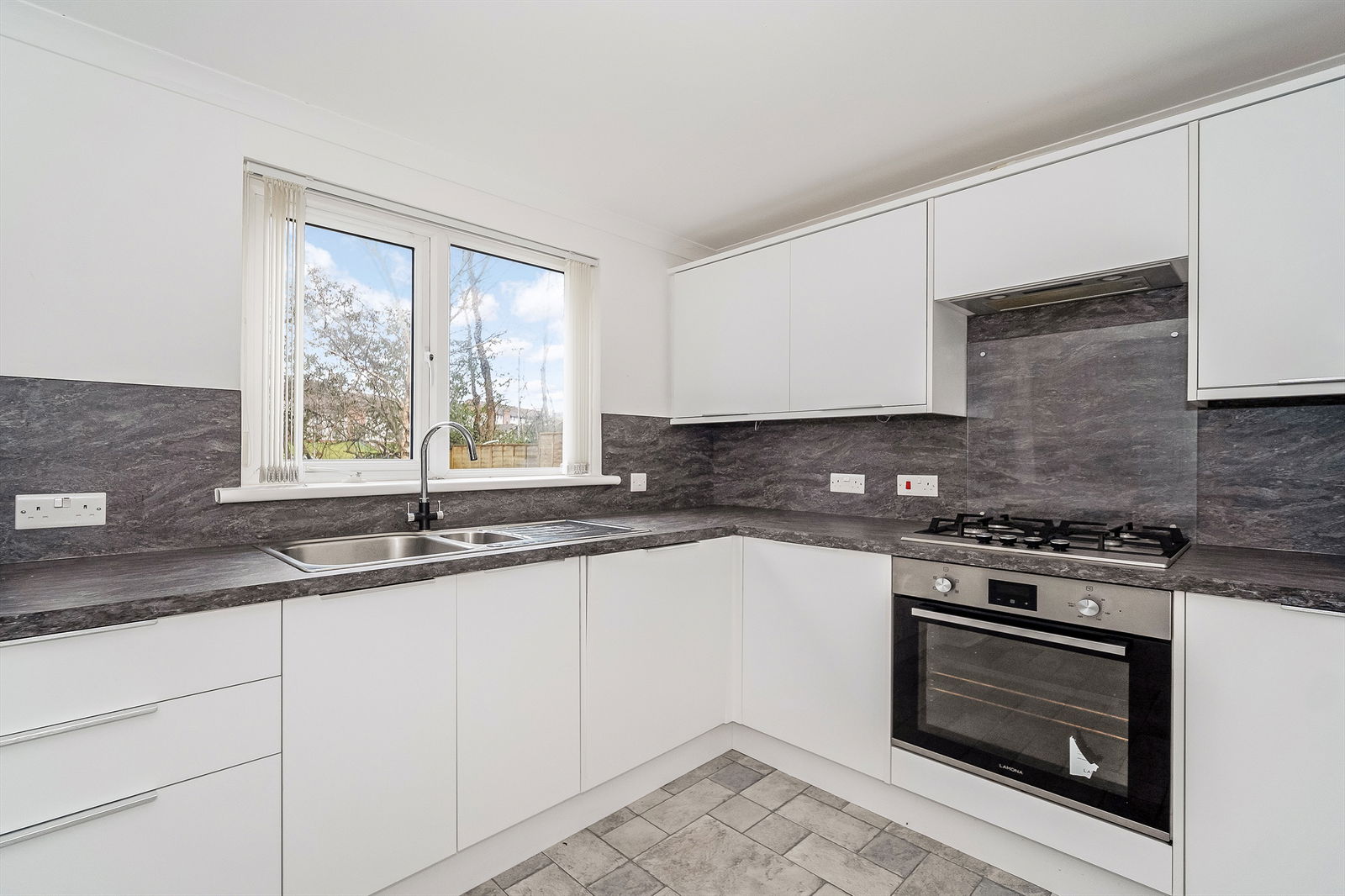 4 bed detached house for sale in Grants Way, Paisley, PA2 6AT  - Property Image 4