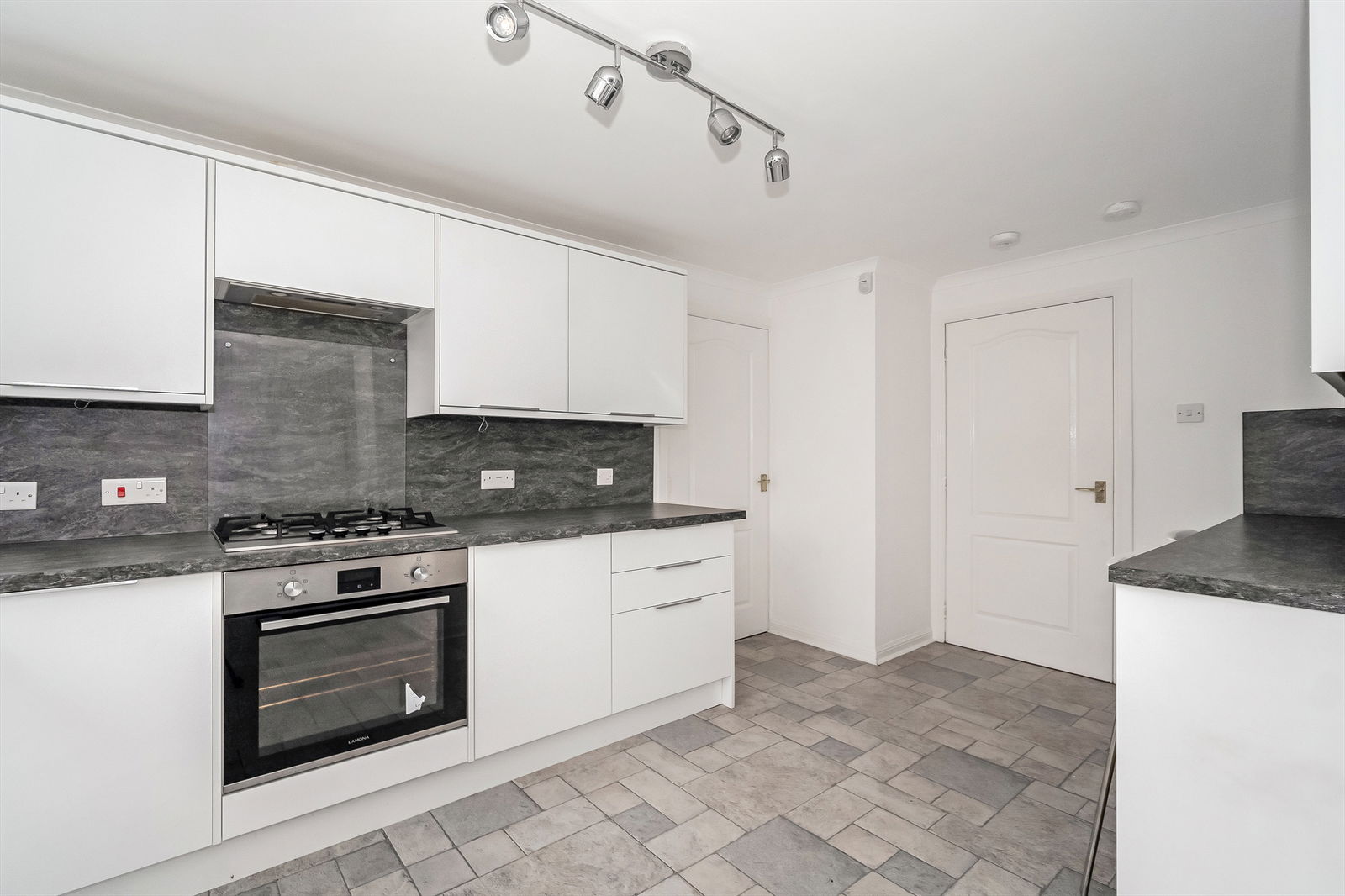 4 bed detached house for sale in Grants Way, Paisley, PA2 6AT  - Property Image 5