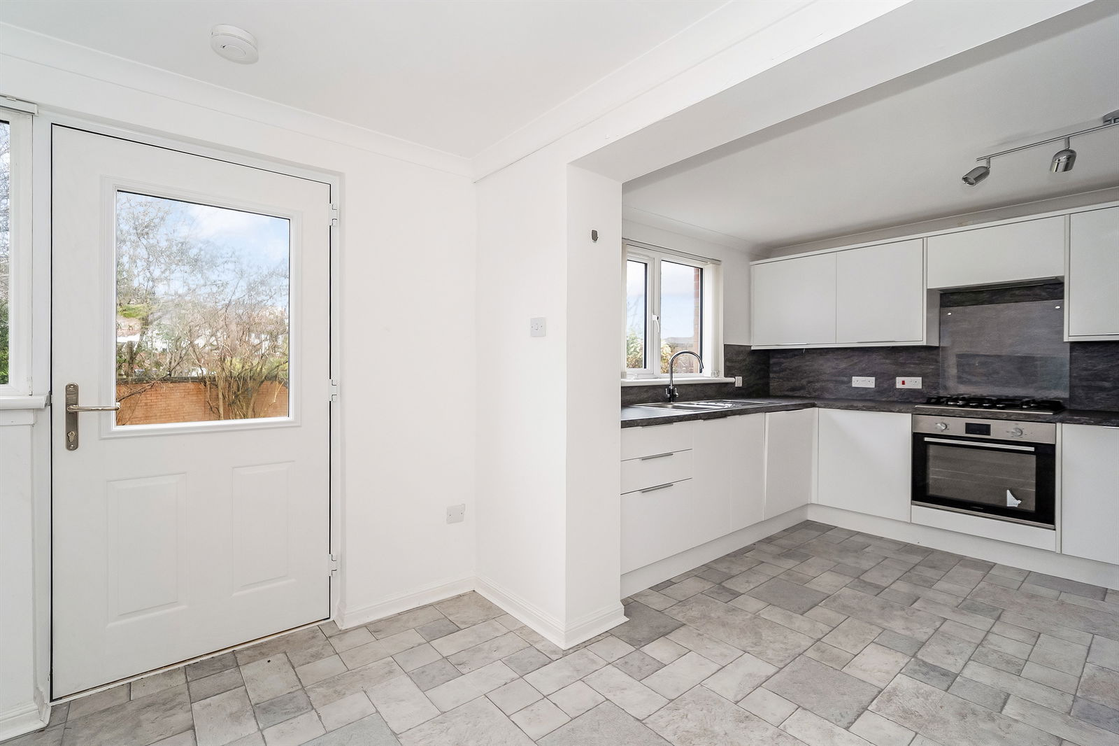 4 bed detached house for sale in Grants Way, Paisley, PA2 6AT  - Property Image 8