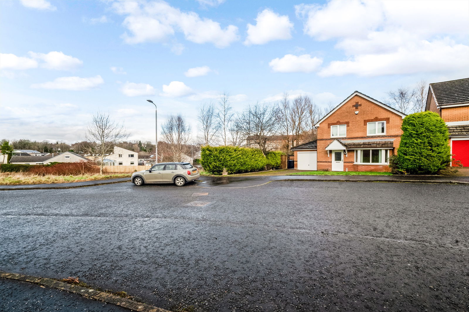 4 bed detached house for sale in Grants Way, Paisley, PA2 6AT  - Property Image 2