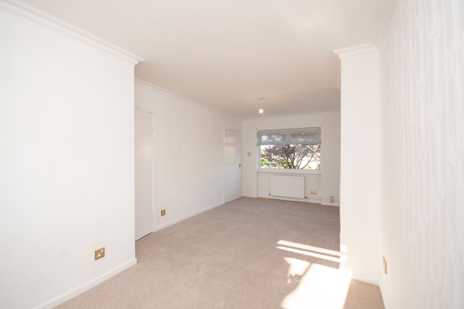 2 bed end of terrace house for sale in Cherry Bank, Kirkintilloch, Glasgow, G66 4DD  - Property Image 9