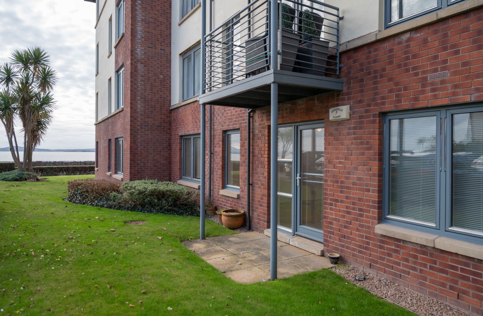 3 bed flat for sale in Undercliff Road, Wemyss Bay, PA18 6AQ  - Property Image 3