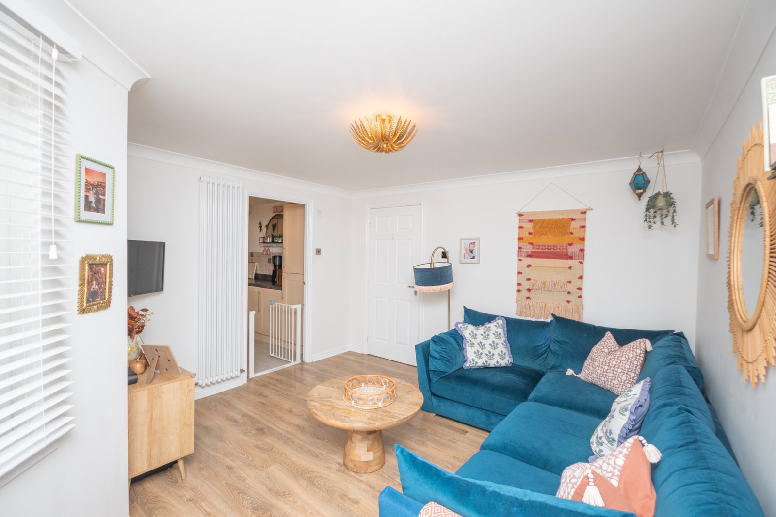 2 bed ground floor flat for sale in Lowndes Court, Barrhead, Glasgow, G78 2FF  - Property Image 3