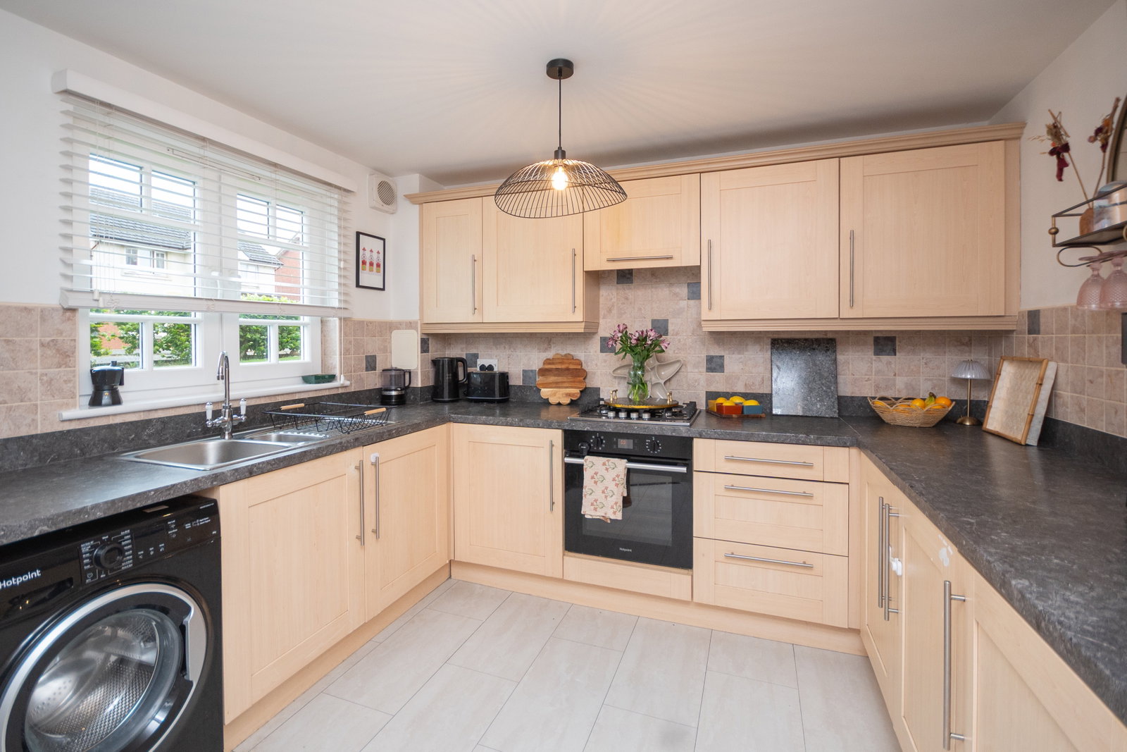 2 bed ground floor flat for sale in Lowndes Court, Barrhead, Glasgow, G78 2FF  - Property Image 5