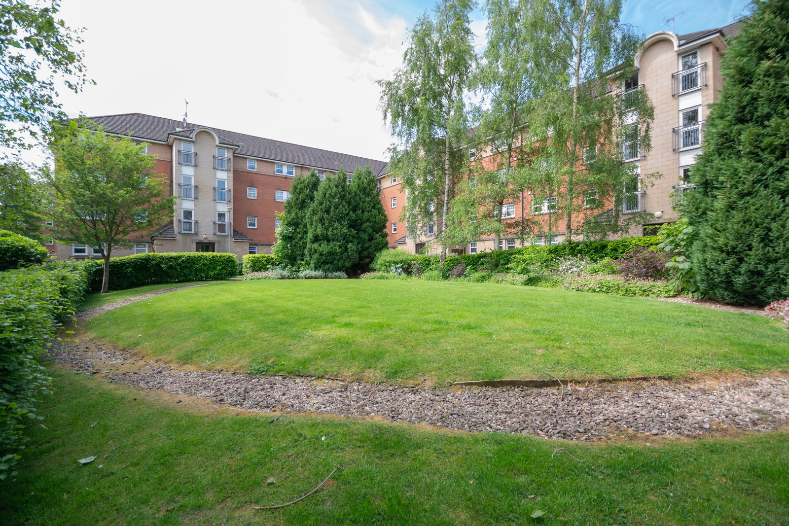 2 bed flat for sale in Pleasance Way, Glasgow, G43 1SA  - Property Image 2