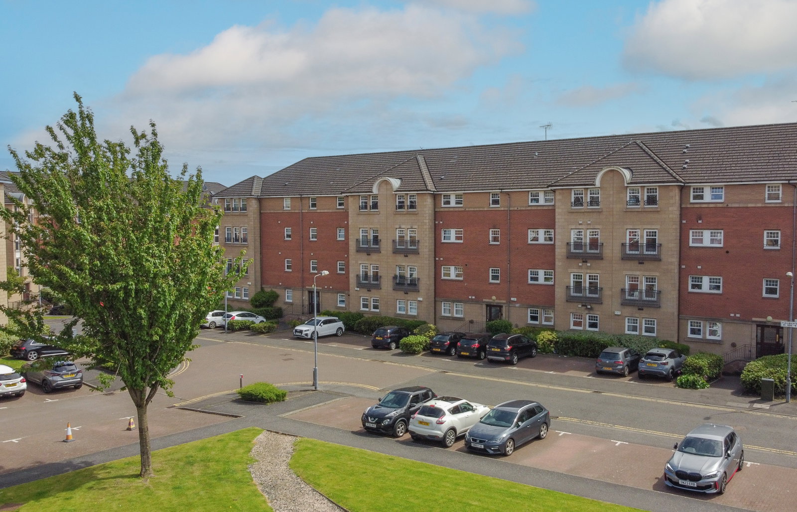 2 bed flat for sale in Pleasance Way, Glasgow, G43 1SA - Property Image 1
