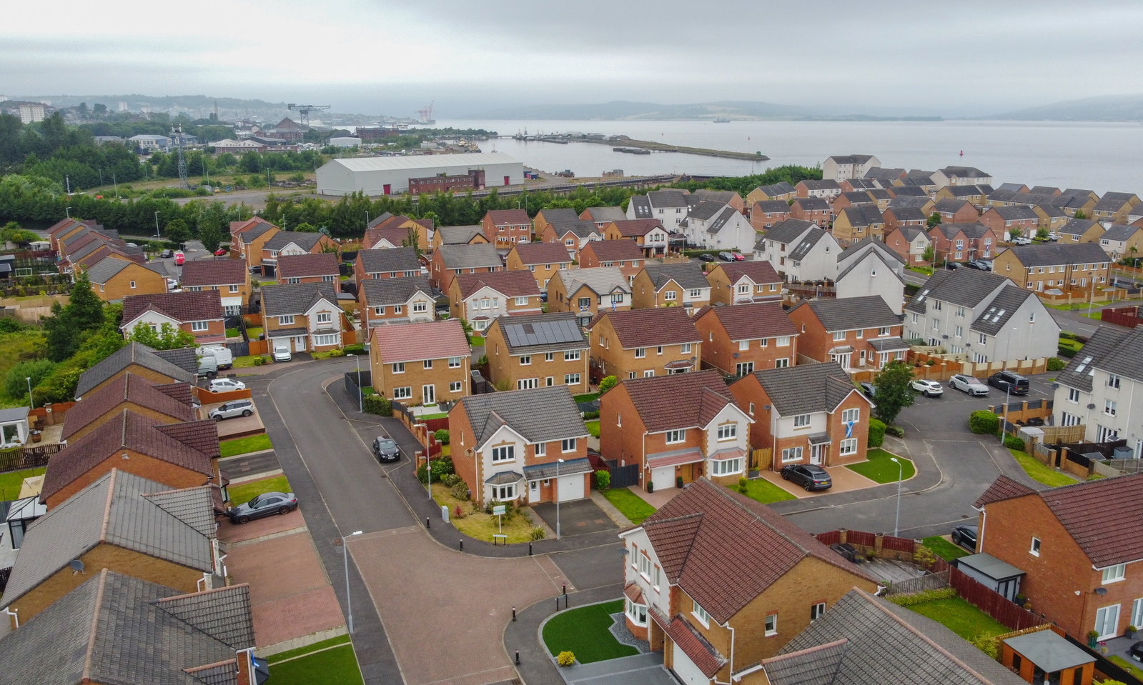 4 bed detached house for sale in Helen Gardens, Greenock, PA15 2WD  - Property Image 2