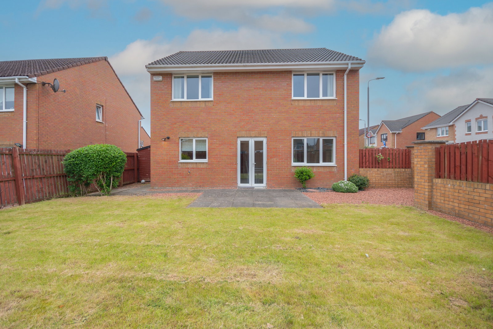 4 bed detached house for sale in Helen Gardens, Greenock, PA15 2WD  - Property Image 25