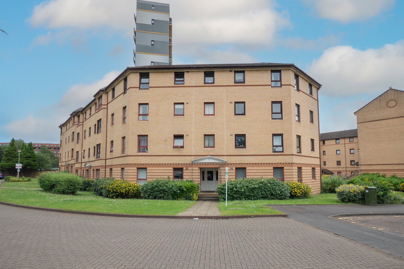 2 bed flat for sale in Grovepark Gardens, Glasgow, G20 7JB