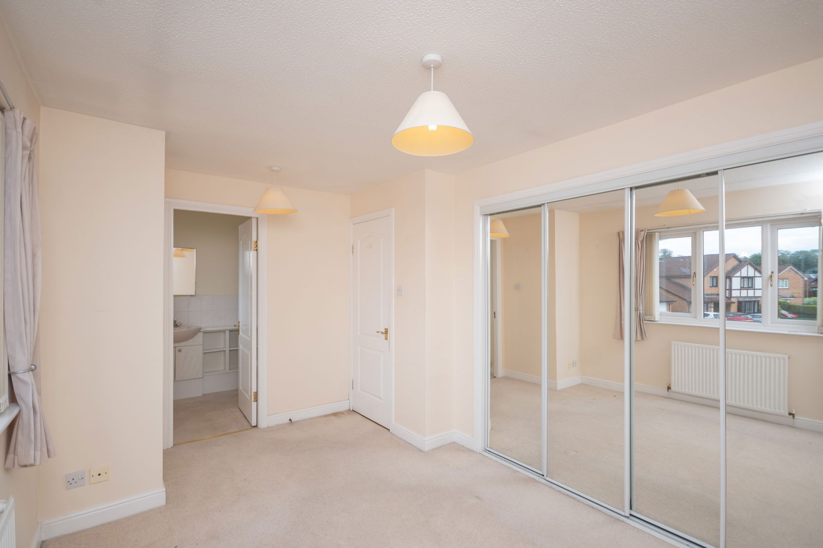 3 bed detached house for sale in Glen Clova Gardens, Kilmarnock, KA2 0LT  - Property Image 16