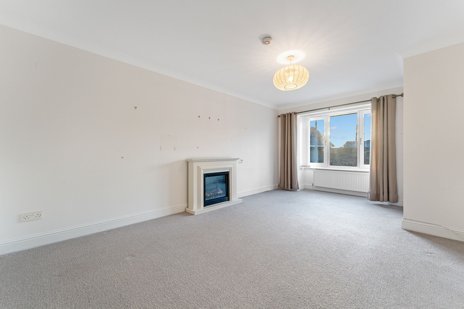 2 bed detached house for sale in Malcolm Gardens, Irvine, KA12 0EN  - Property Image 7