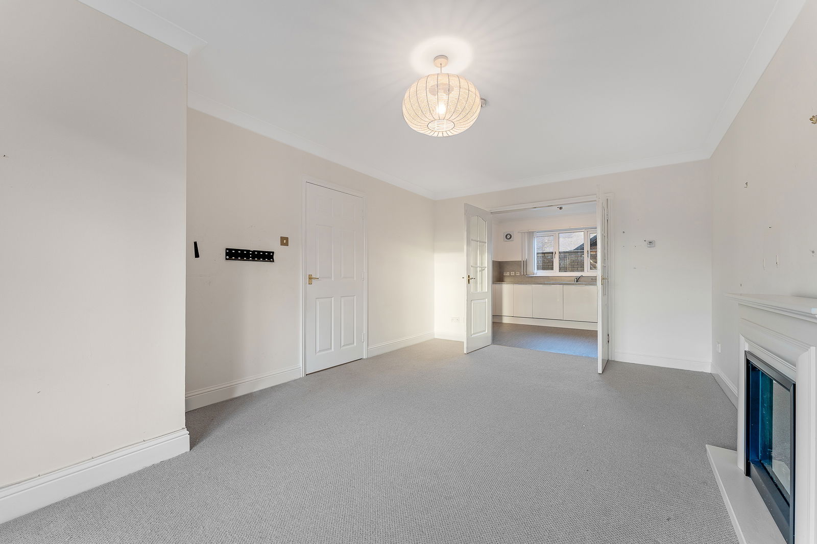 2 bed detached house for sale in Malcolm Gardens, Irvine, KA12 0EN  - Property Image 9