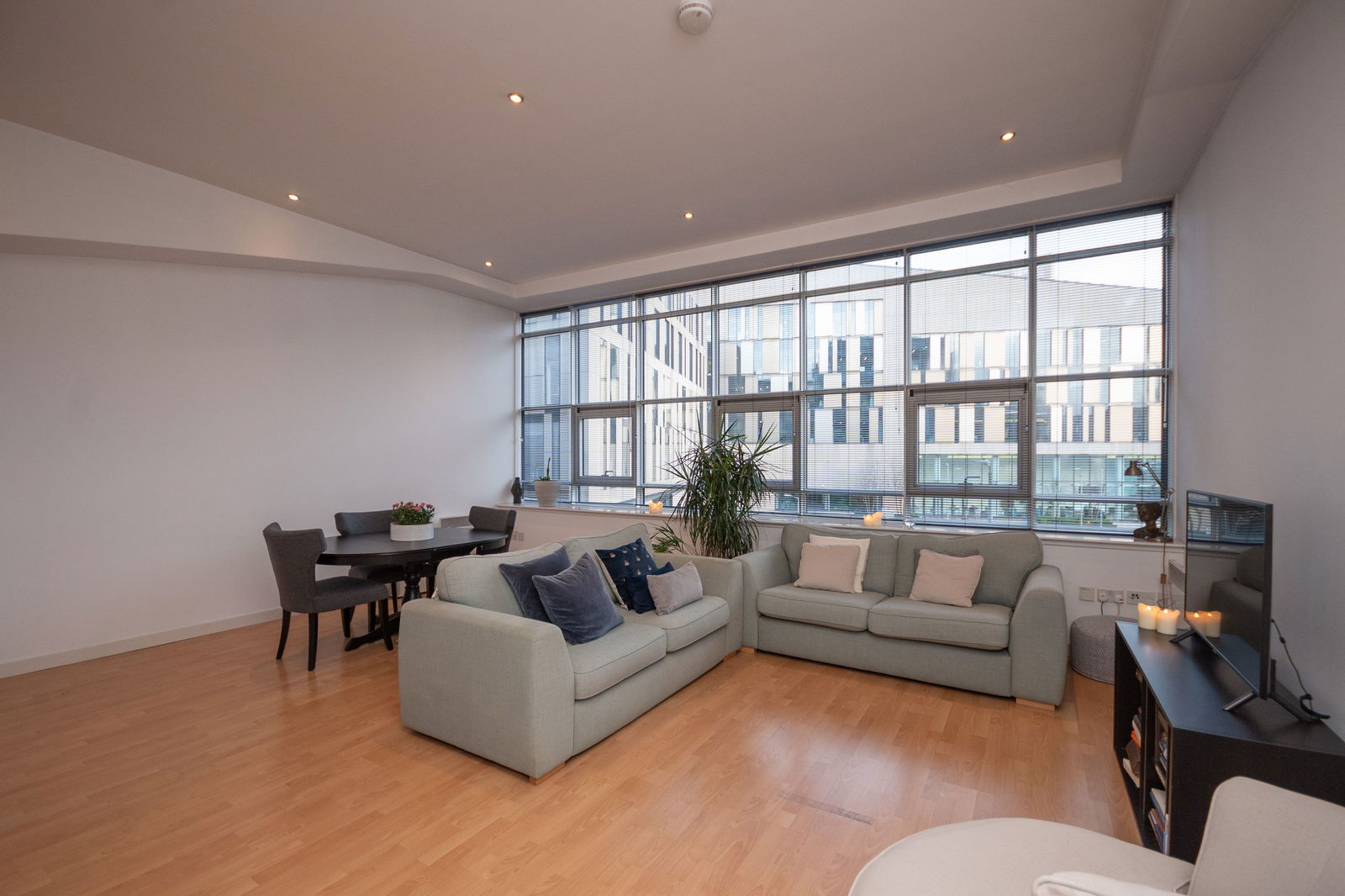 2 bed flat for sale in Albion Street, Glasgow, G1 1QT  - Property Image 5