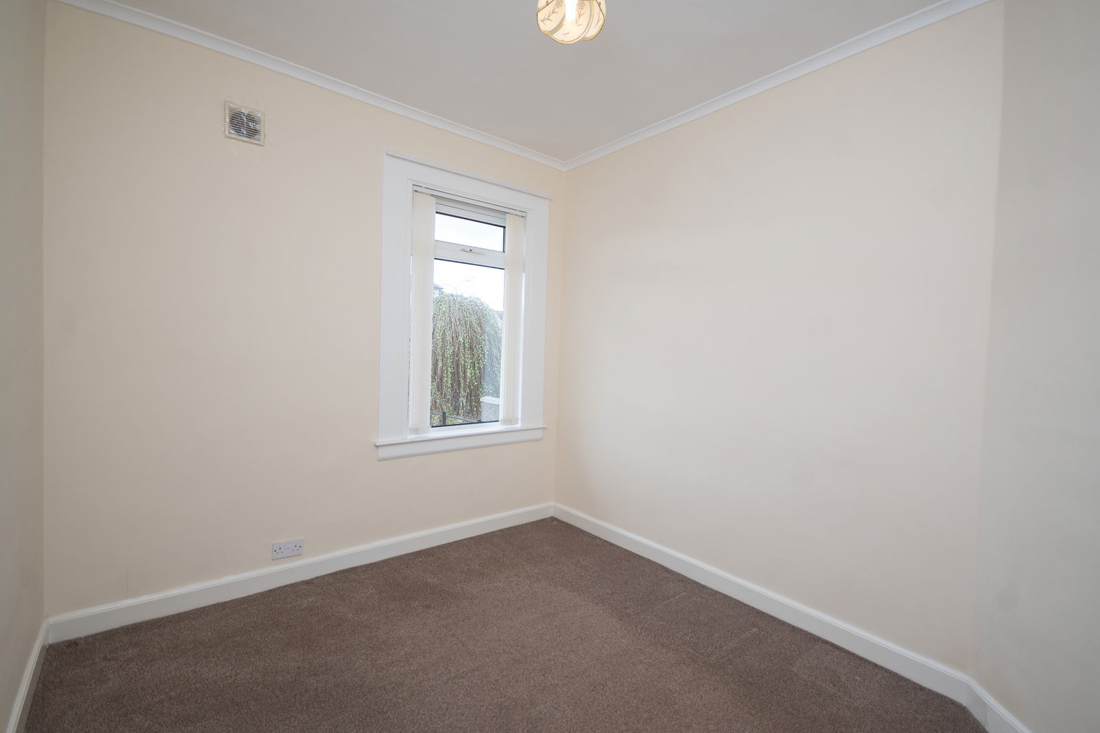 2 bed semi-detached house for sale in West Craigs Avenue, Edinburgh, EH12 8LZ  - Property Image 8