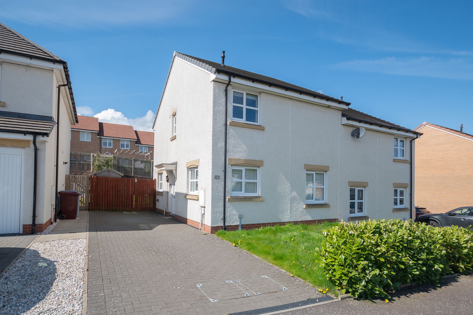 3 bed semi-detached house for sale in Tyndrum Crescent, Hamilton - Property Image 1