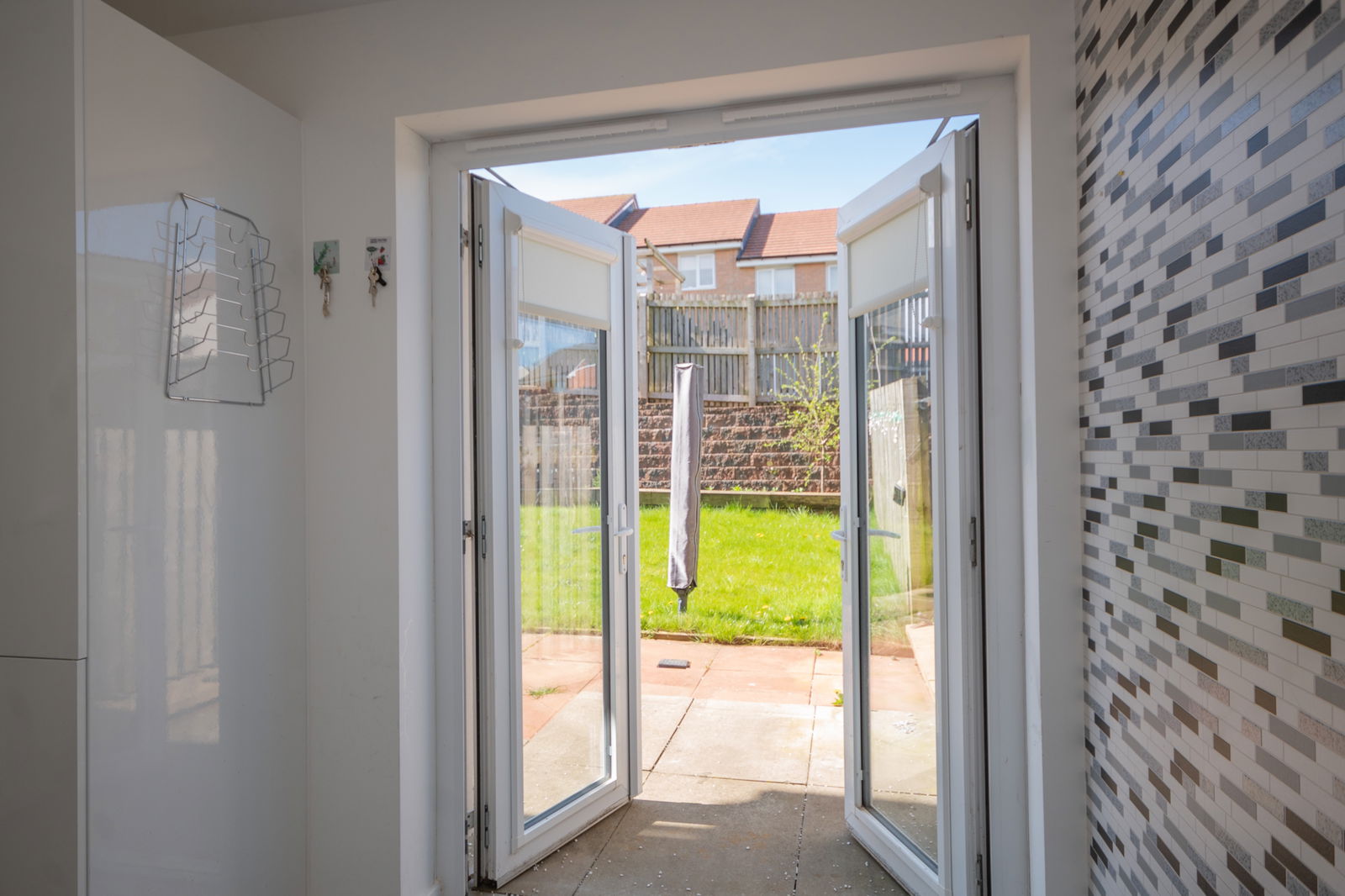 3 bed semi-detached house for sale in Tyndrum Crescent, Hamilton  - Property Image 5