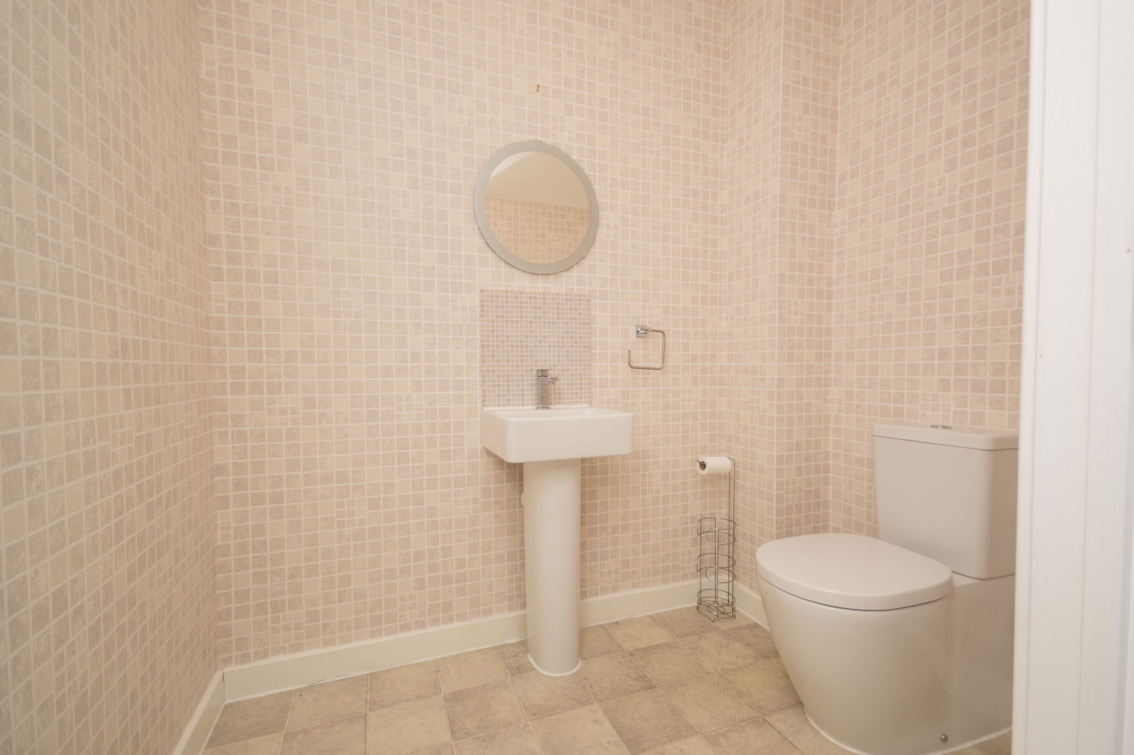 3 bed semi-detached house for sale in Tyndrum Crescent, Hamilton  - Property Image 8