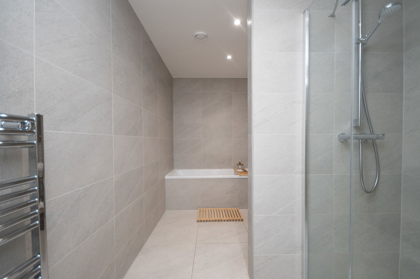 2 bed flat for sale in Hughes Close, Canonmills, EH7 4GN  - Property Image 22