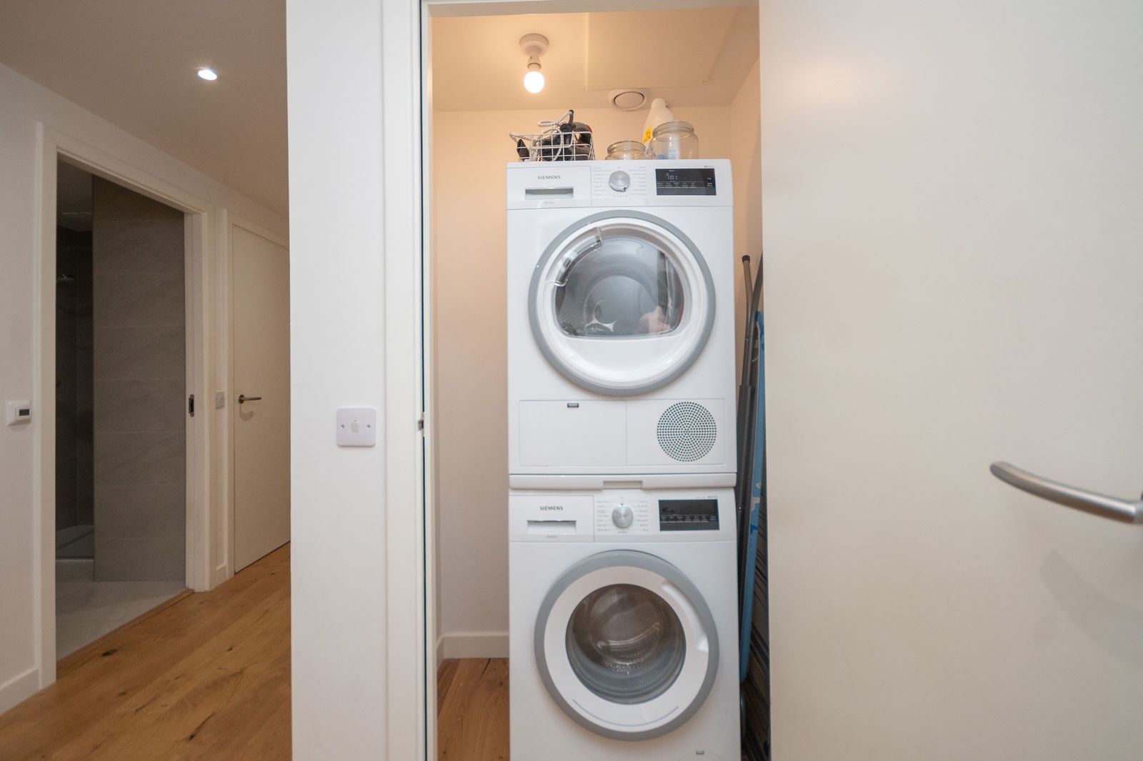 2 bed flat for sale in Hughes Close, Canonmills, EH7 4GN  - Property Image 26