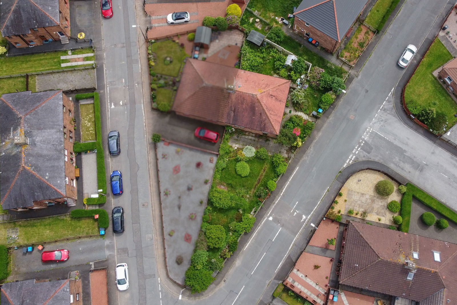 2 bed semi-detached bungalow for sale in Balmoral Avenue , Dumfries, DG1 3Bh  - Property Image 9