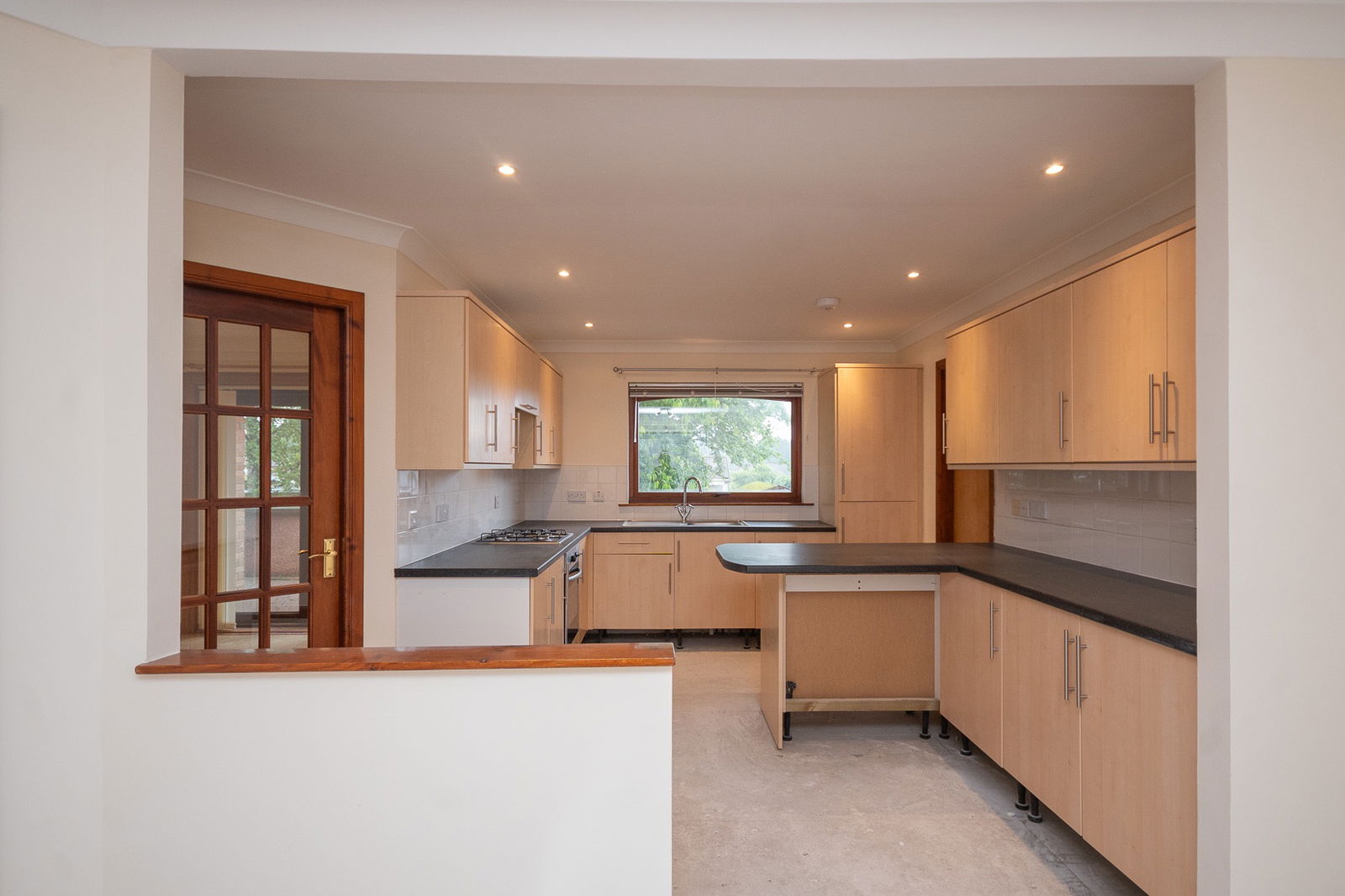 3 bed bungalow for sale in Willow Park, Fauldhouse, Bathgate, EH47 9HN  - Property Image 5