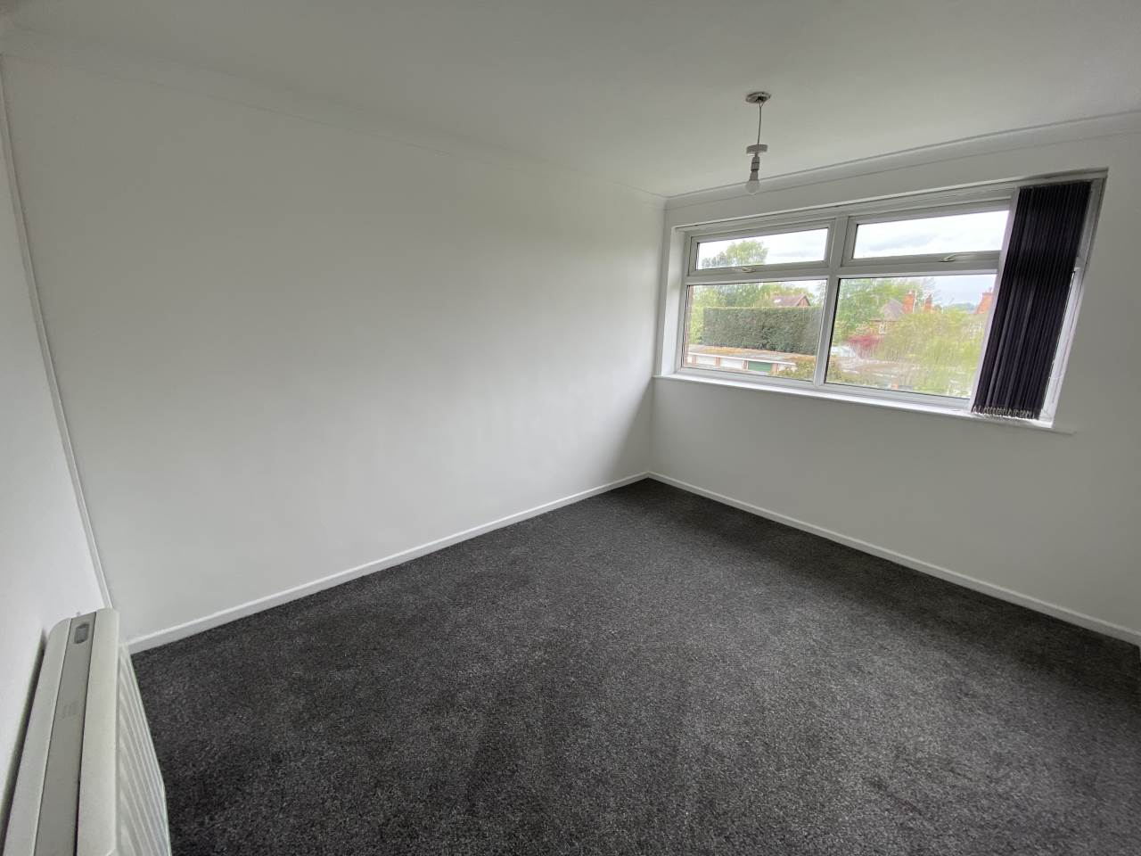 2 bed flat to rent in Wilkinson Close, Sutton Coldfield, B73 4