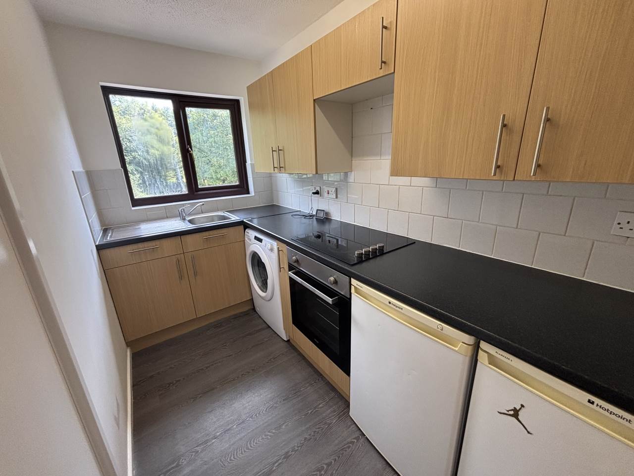 2 bed flat to rent in Knights Close, Erdington, B23 2