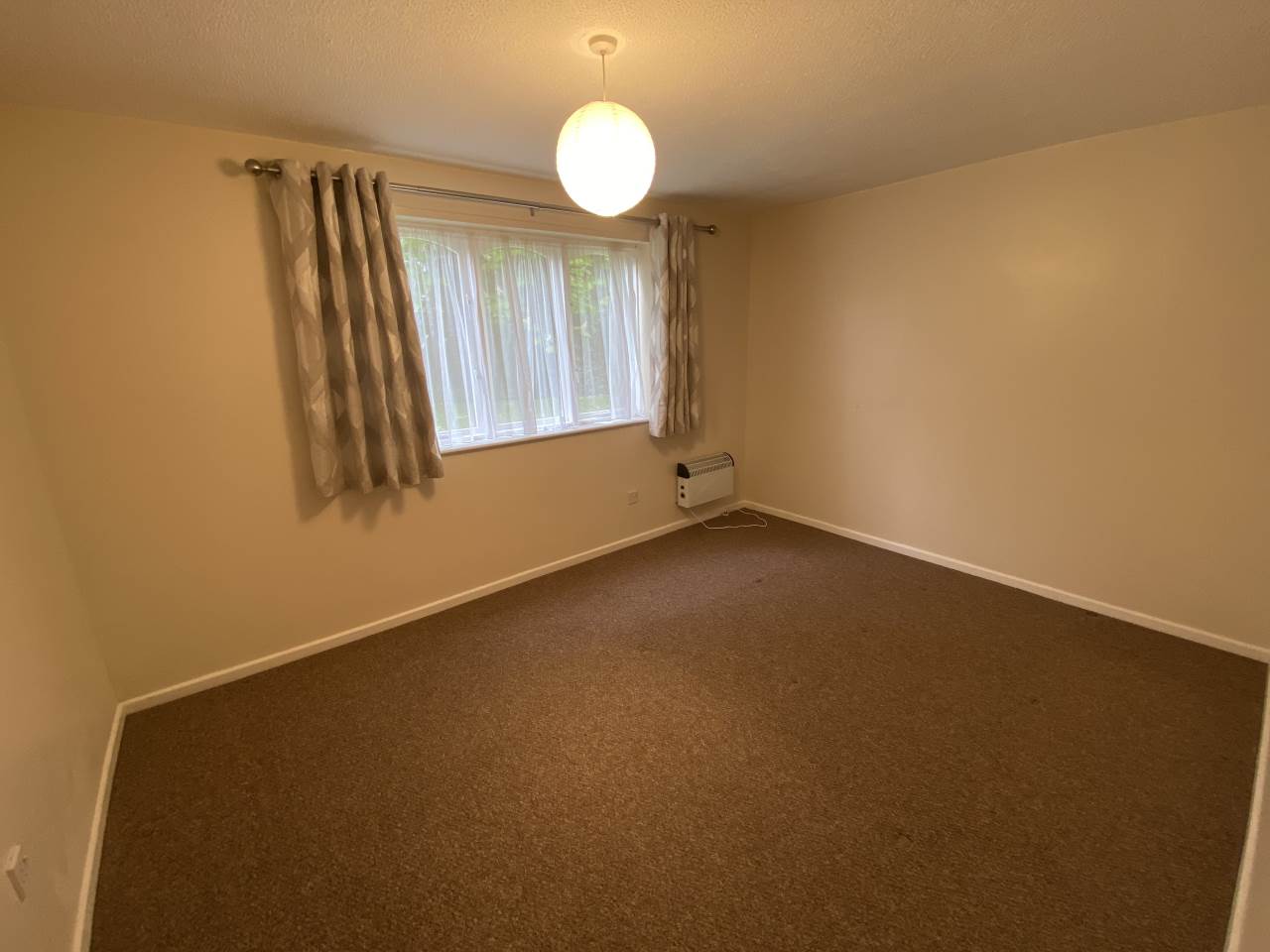 1 bed flat to rent in Knights Close, Erdington, B23 4