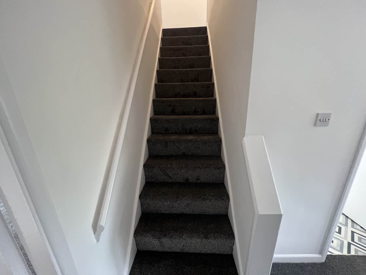 2 bed flat to rent in Burnett Road, Streetly, B74 8