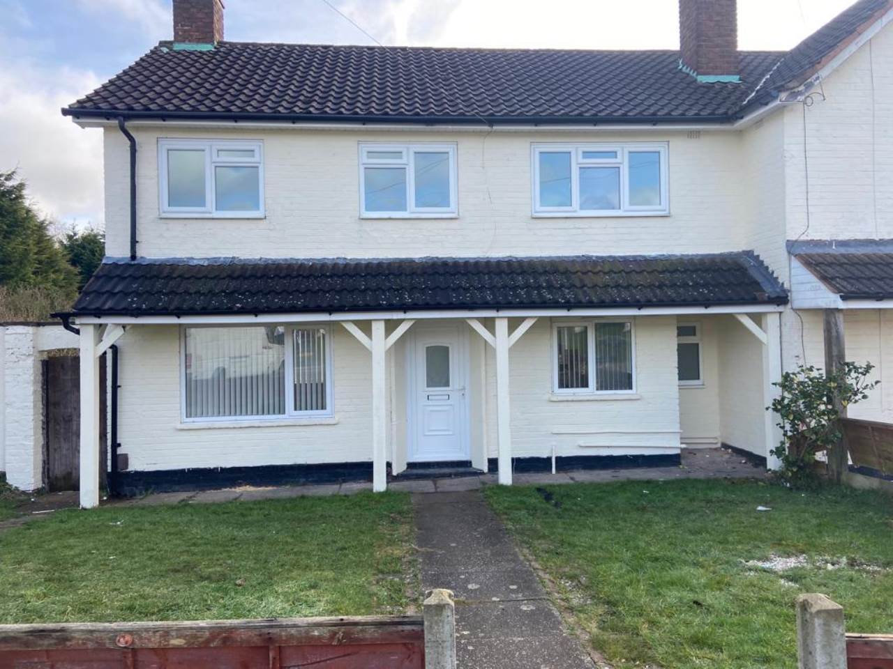 4 bed to rent in Wyatt Road, Falcon lodge, B75
