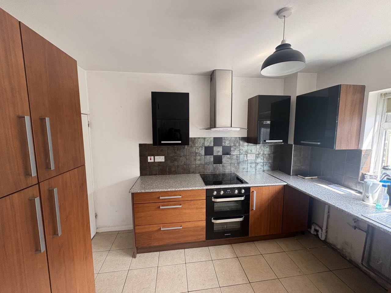 3 bed house to rent in Beechcroft Crescent, Sutton Coldfield, B74  - Property Image 3