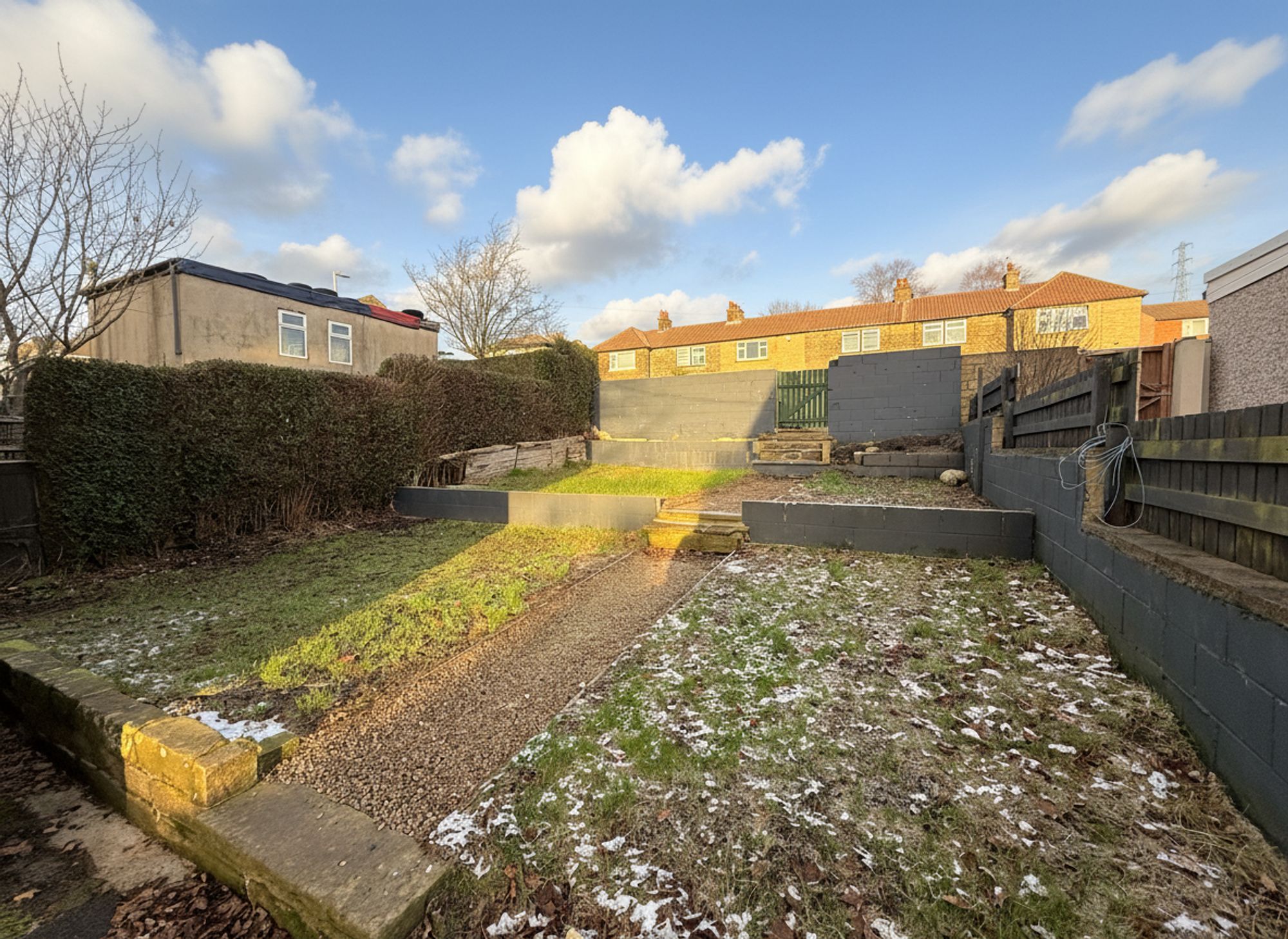 2 bed end of terrace house for sale in Woodlands Mount, Halifax  - Property Image 20
