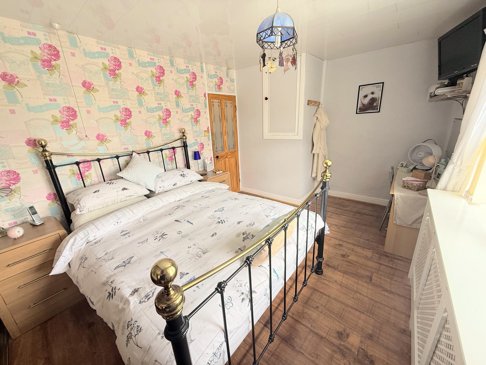 4 bed end of terrace house for sale in Moor Bottom Road, Halifax 17