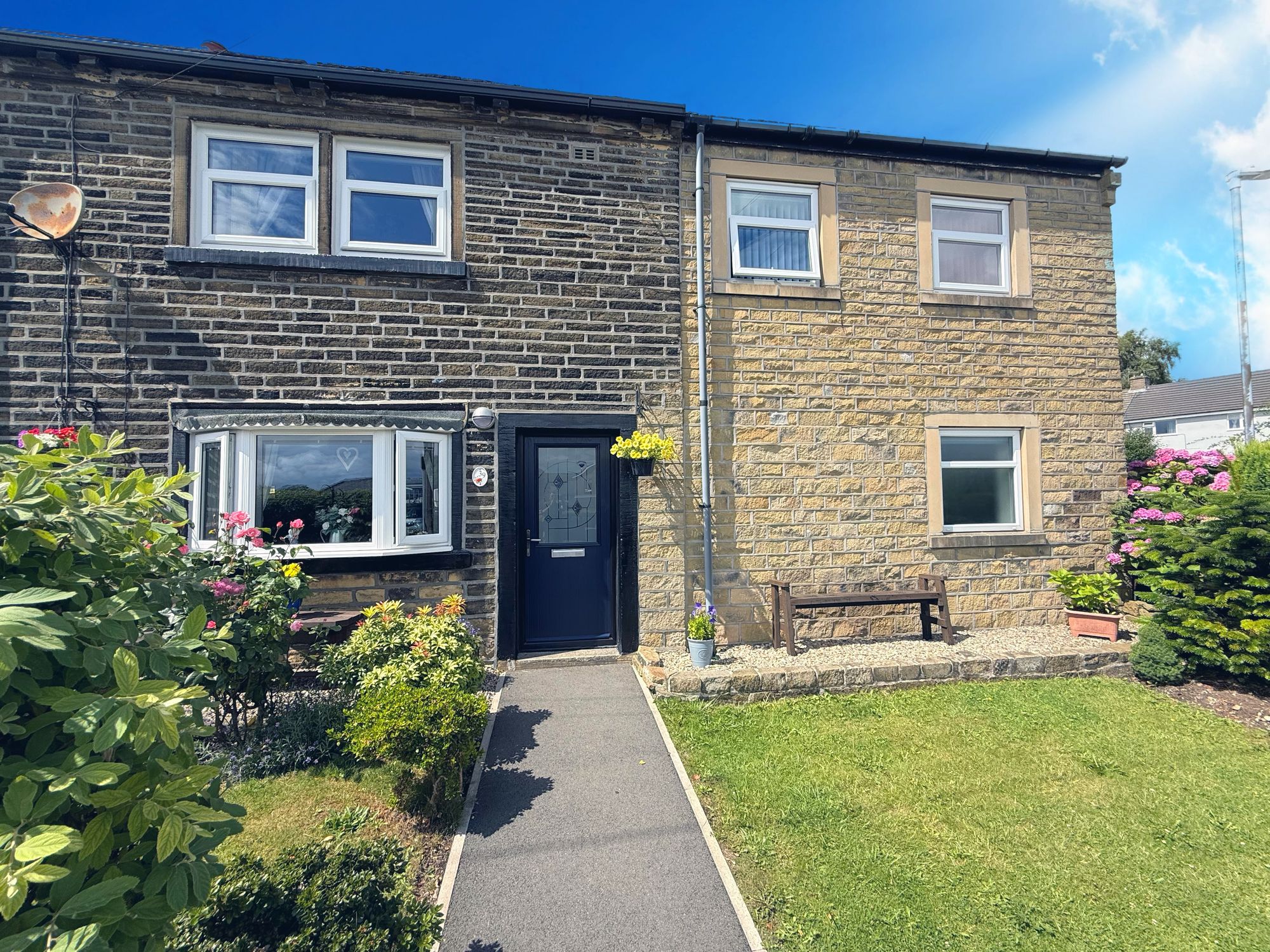 4 bed end of terrace house for sale in Moor Bottom Road, Halifax 4