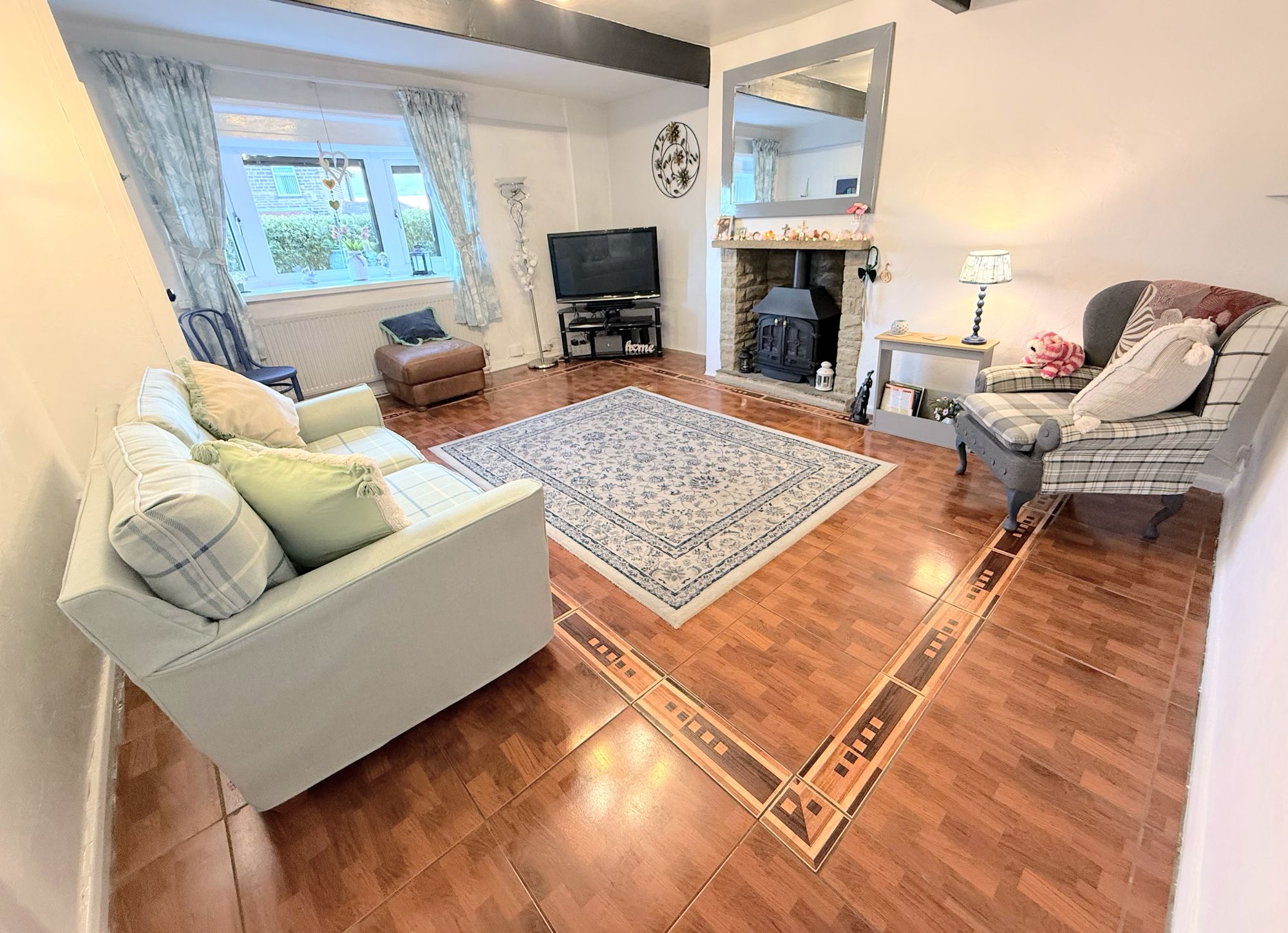 4 bed end of terrace house for sale in Moor Bottom Road, Halifax 1