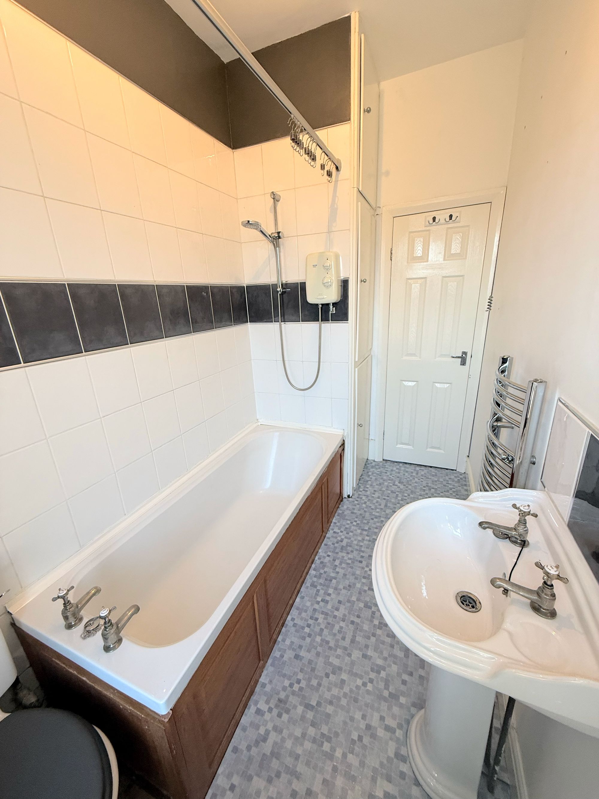 2 bed terraced house for sale in Bairstow Lane, Sowerby Bridge  - Property Image 15