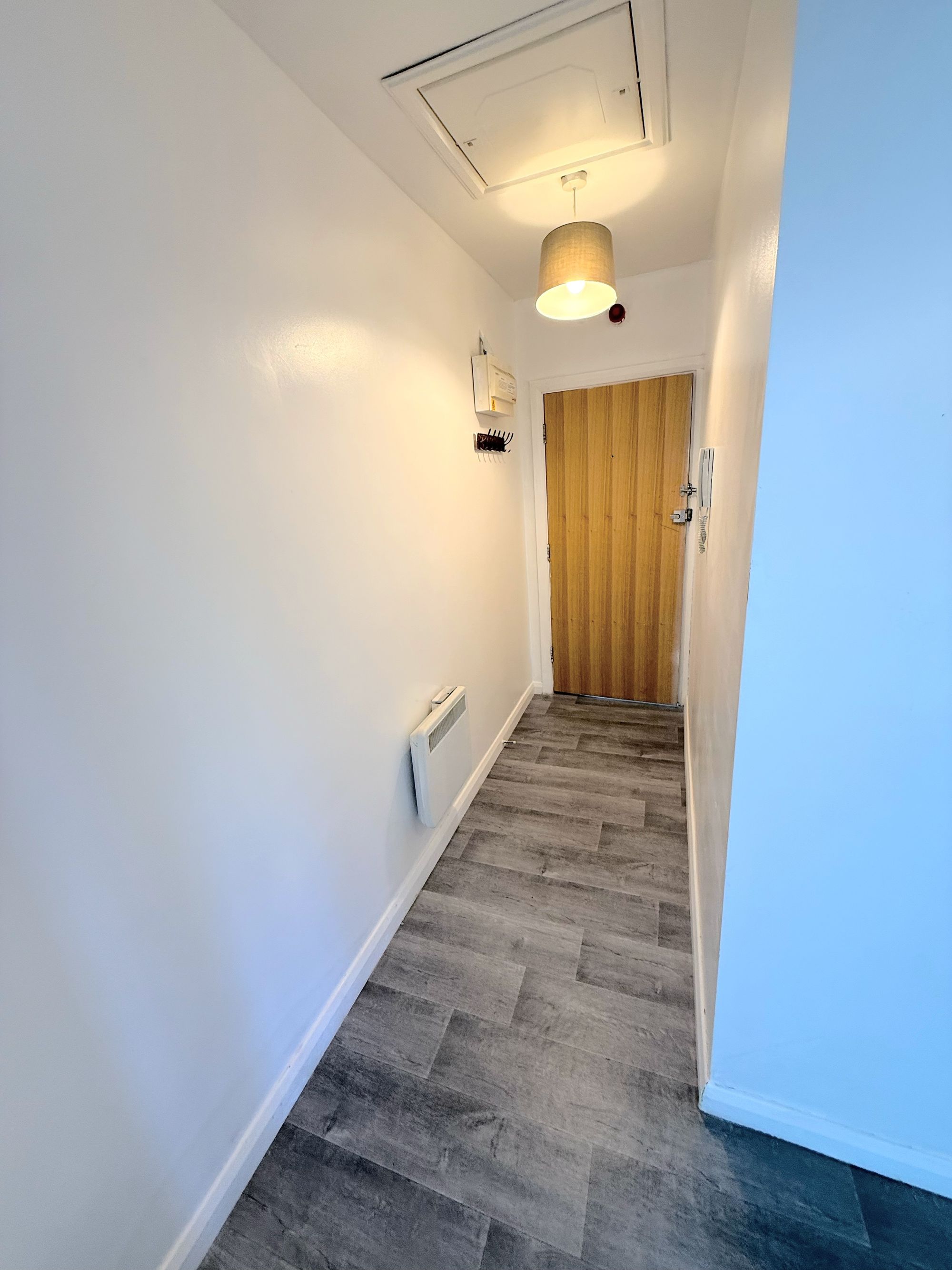2 bed flat to rent in Mount Terrace, Halifax 5