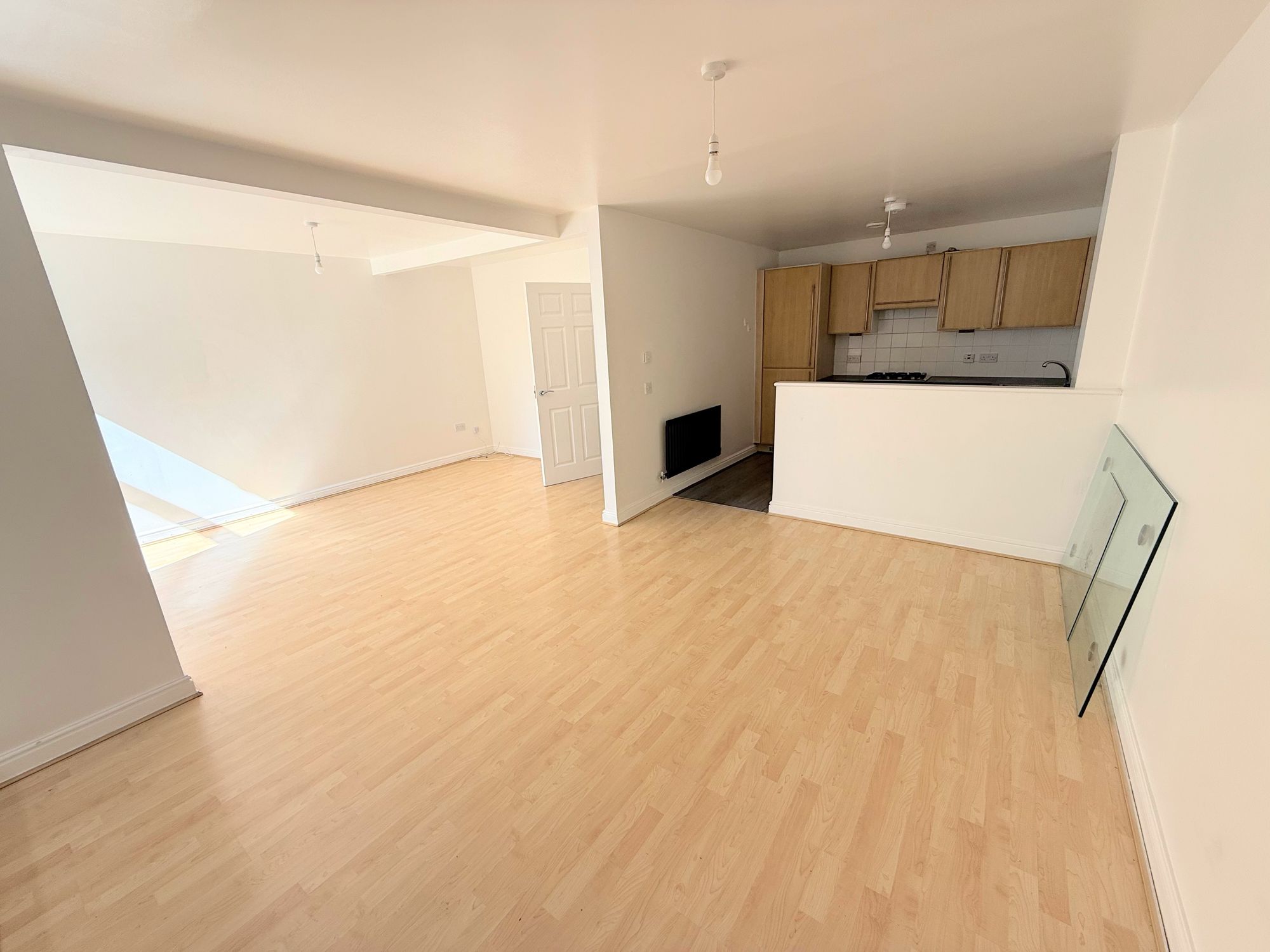 2 bed flat to rent in Charlotte Close, Halifax  - Property Image 11